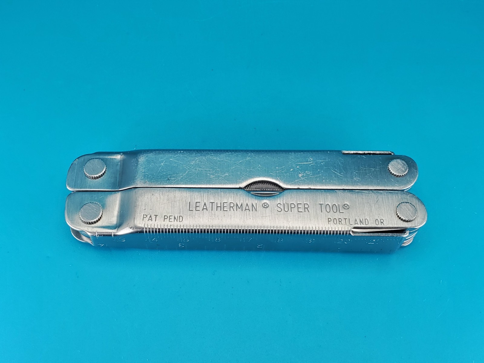 LEATHERMAN Super TOOL Multi Function Tool PLIERS, Stainless! 01/98 DATE