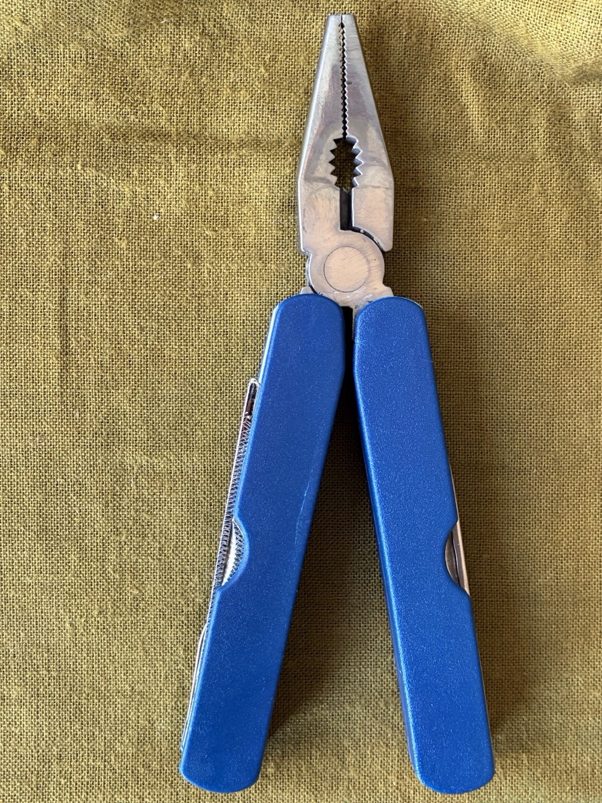 ALLTRADE 15 IN 1 MUTI-TOOL W/ CASE~MODEL # 170077; NEVER USED; NEW IN BOX COND.