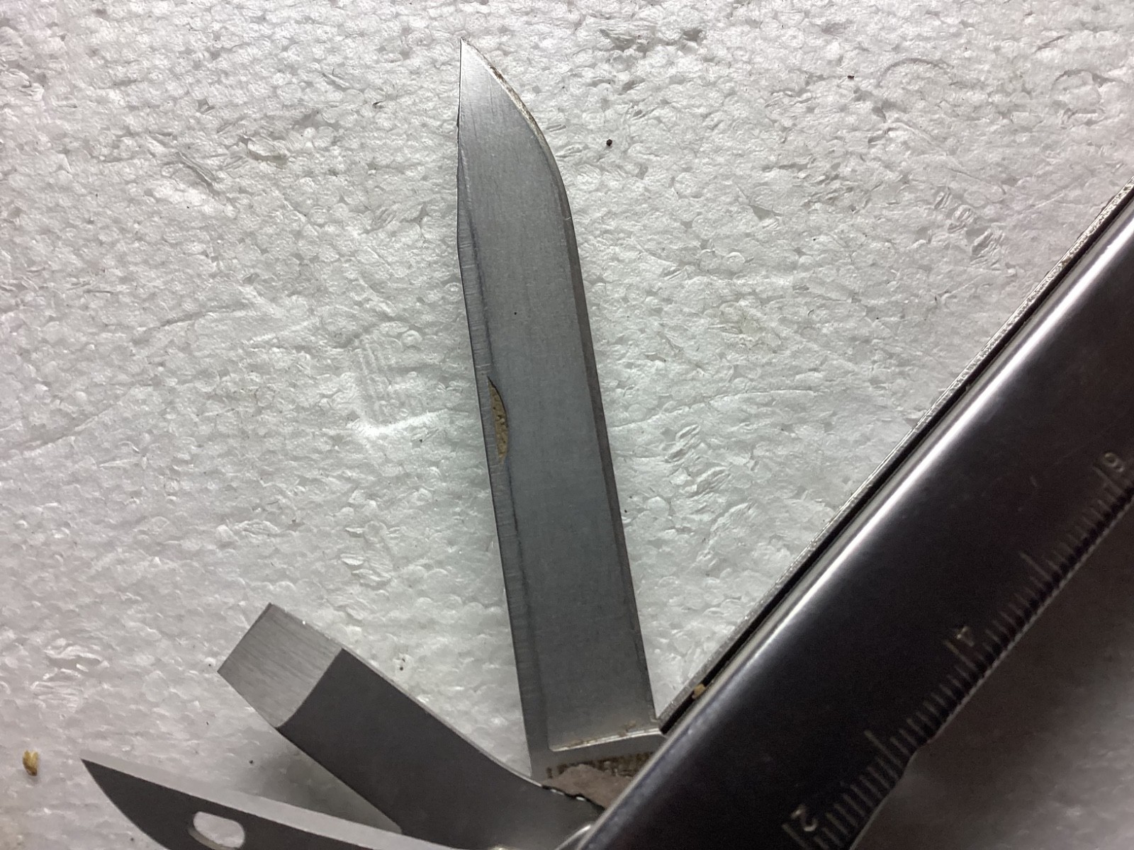 VINTAGE LEATHERMAN CORE MULTITOOL with nylon case.