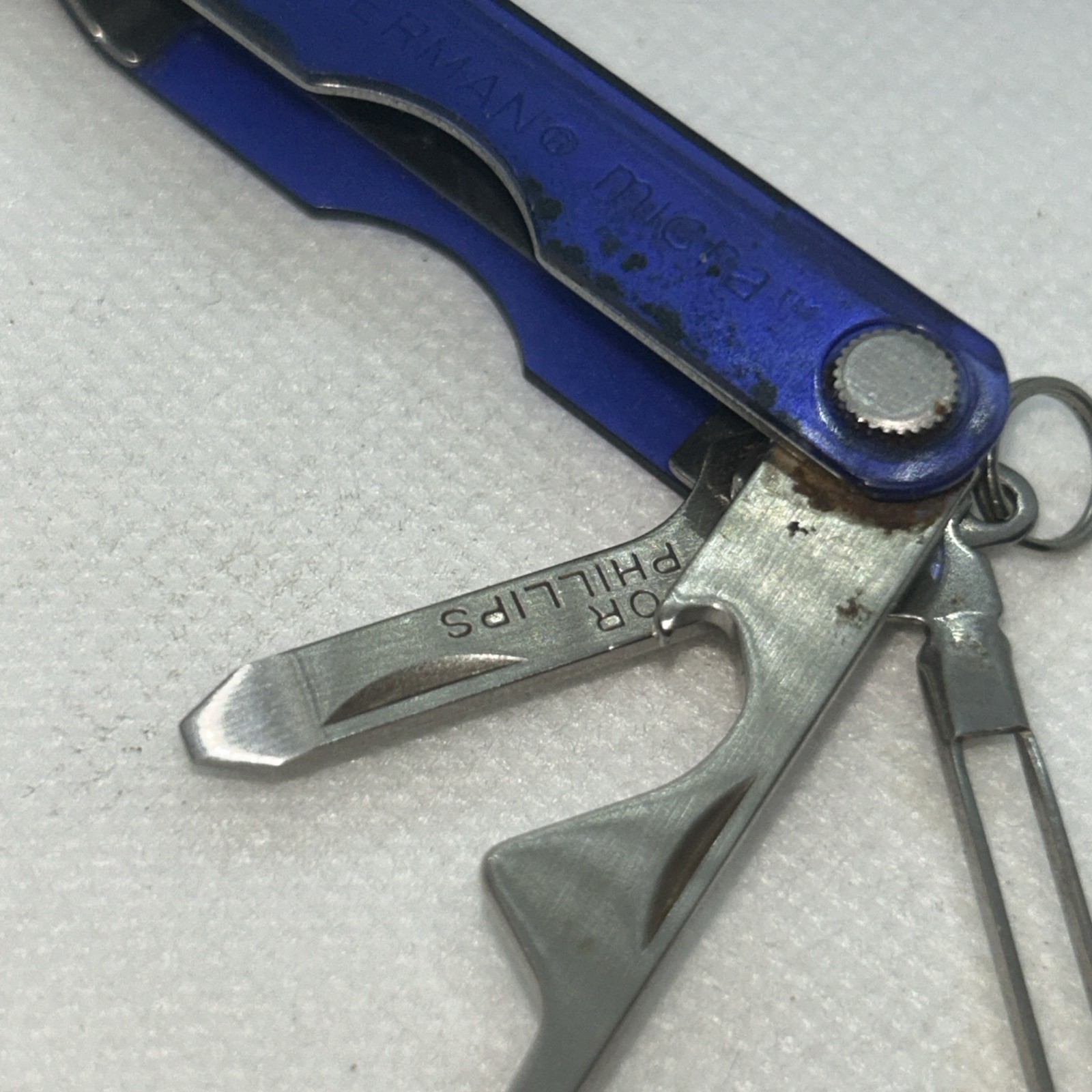 Leatherman Micra Multi-Tool – Blue Stainless Steel Very Nice Never Used Or Cut