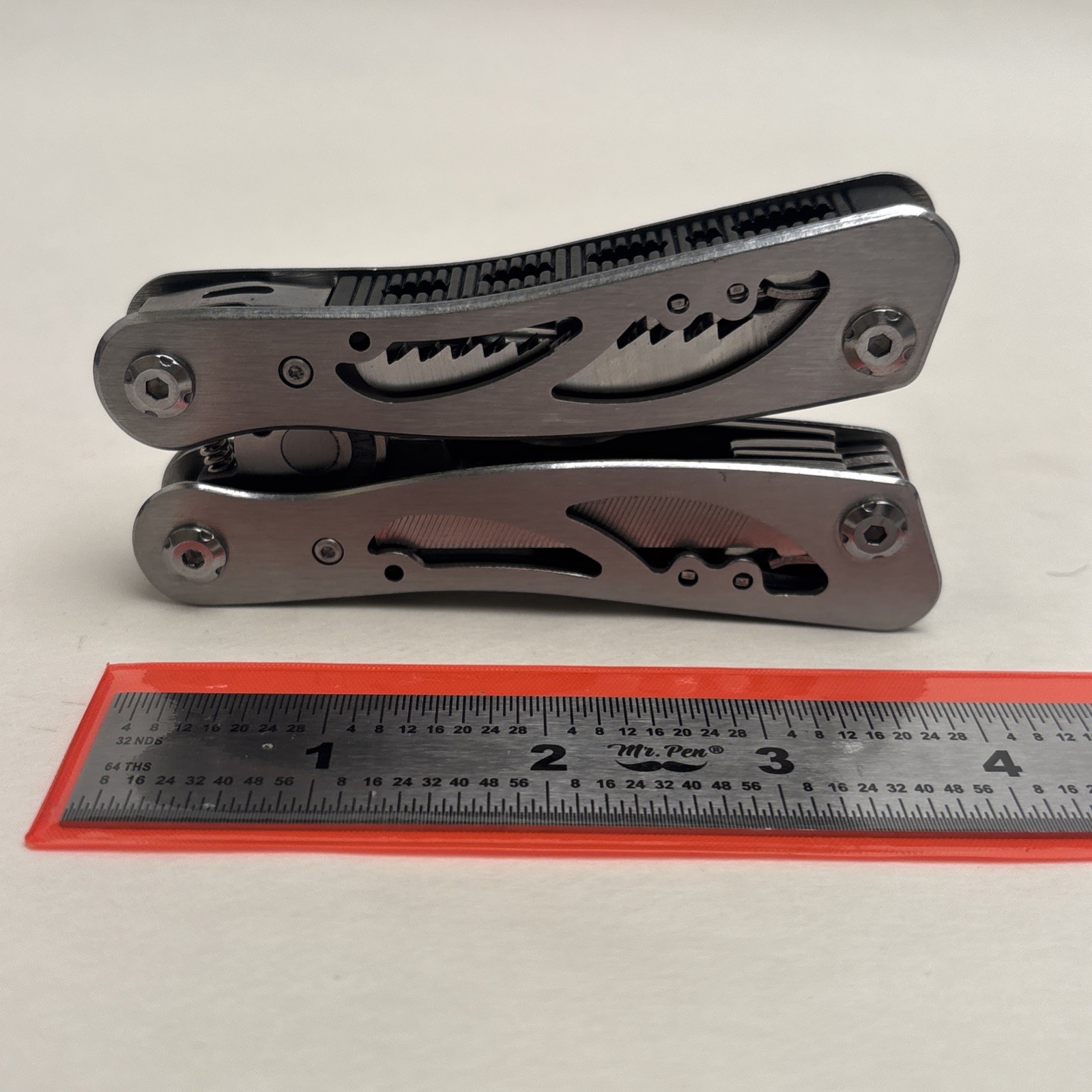 Kraftsman Multitool Silver Tone, Sheath Included. Camp Hunt Fish Survival Bugout