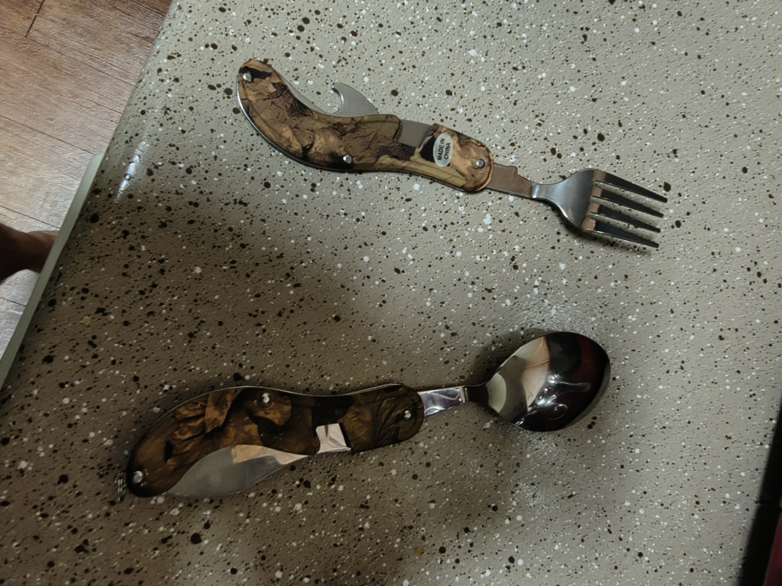 15 In 1 Pocket Tool And 4 In Utensil Tool Sku 0l5f