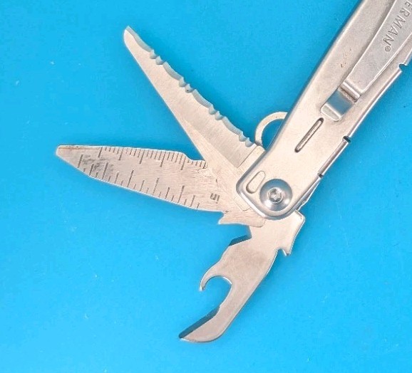 Leatherman Bolster 13 Tool Stainless Steel Multi-Tool! With Sheath!