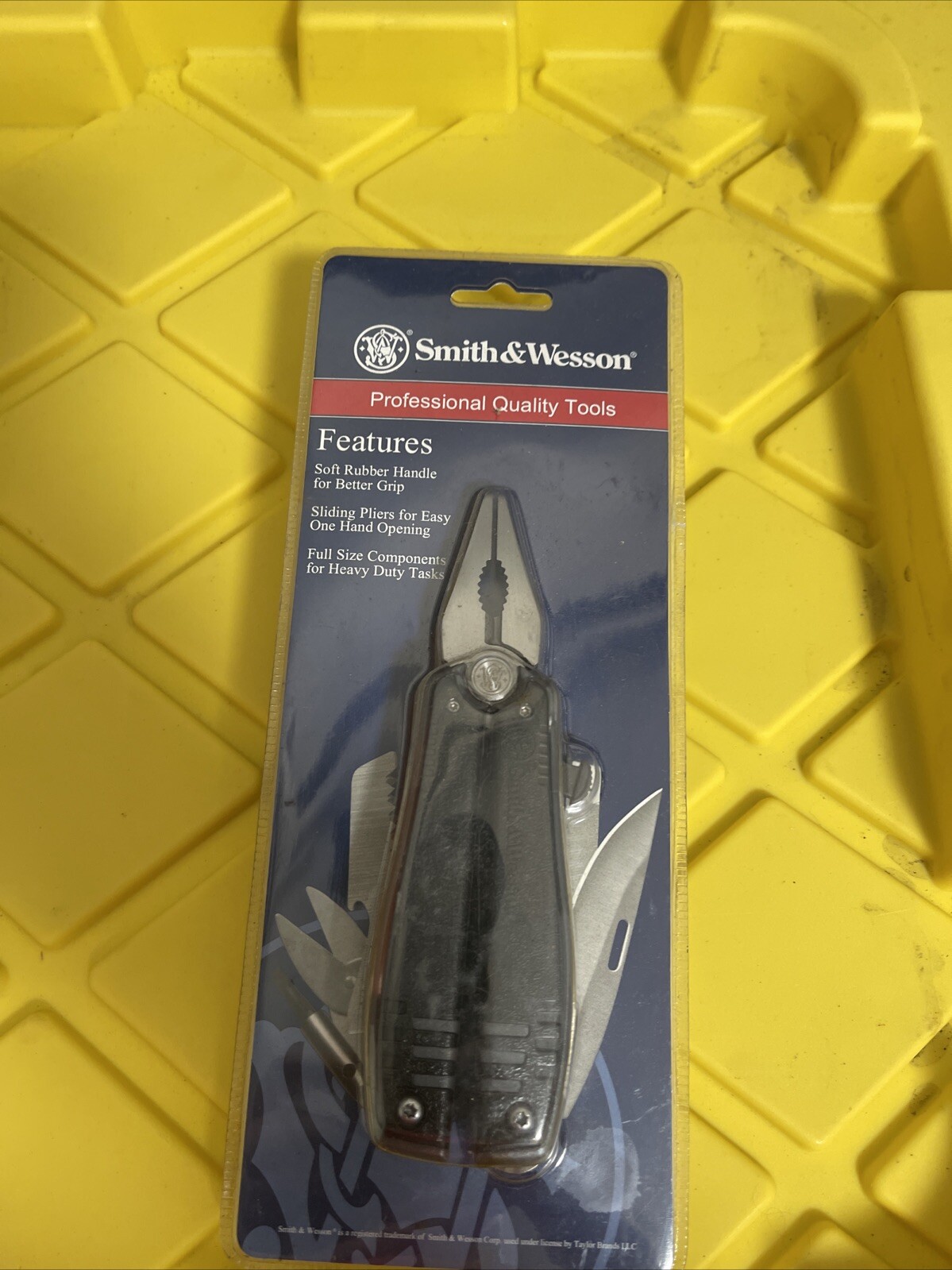 Smith & Wesson Multi-Tool SWMT2CP