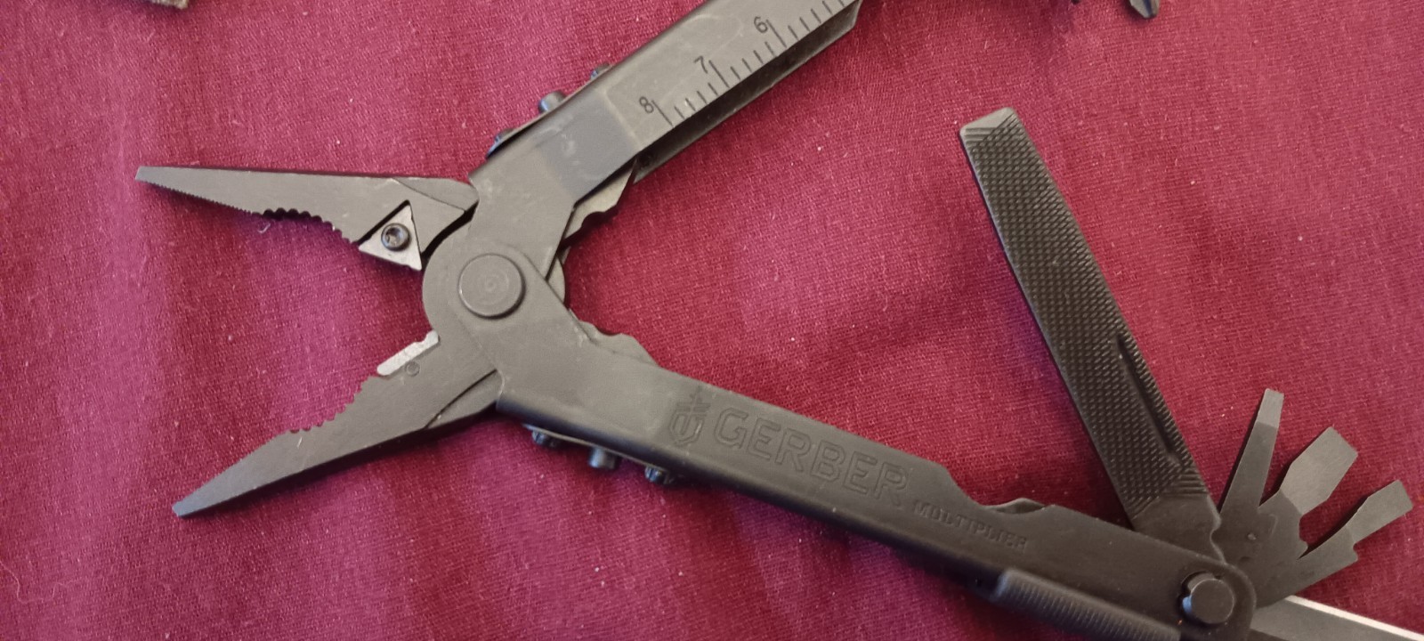 MILITARY GERBER NEEDLE NOSE PLIERS MULTI-TOOL TAN SHEATH