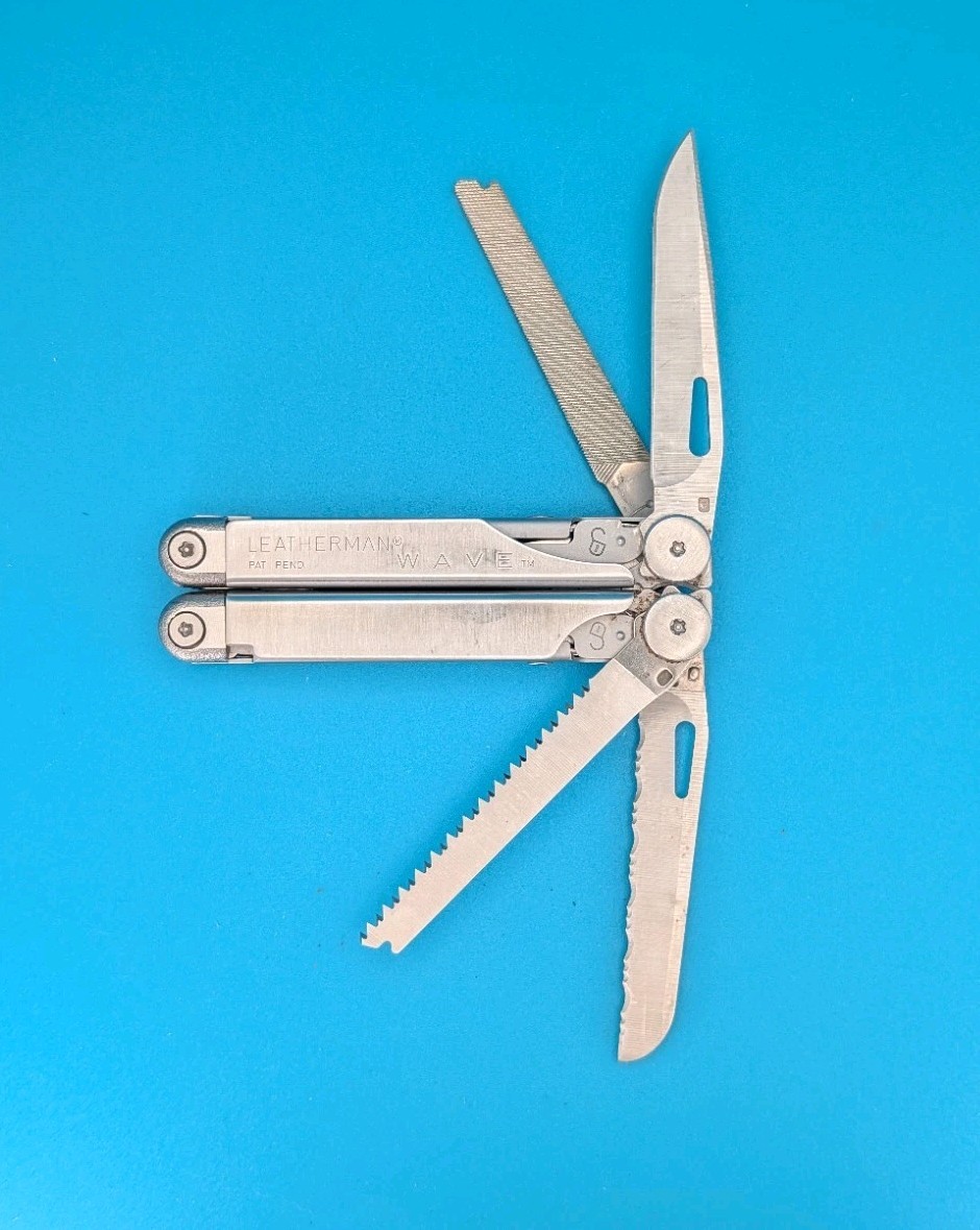 Vintage Leatherman Wave Original Multi Tool! , Dated 0301 (MAR, 2001)
