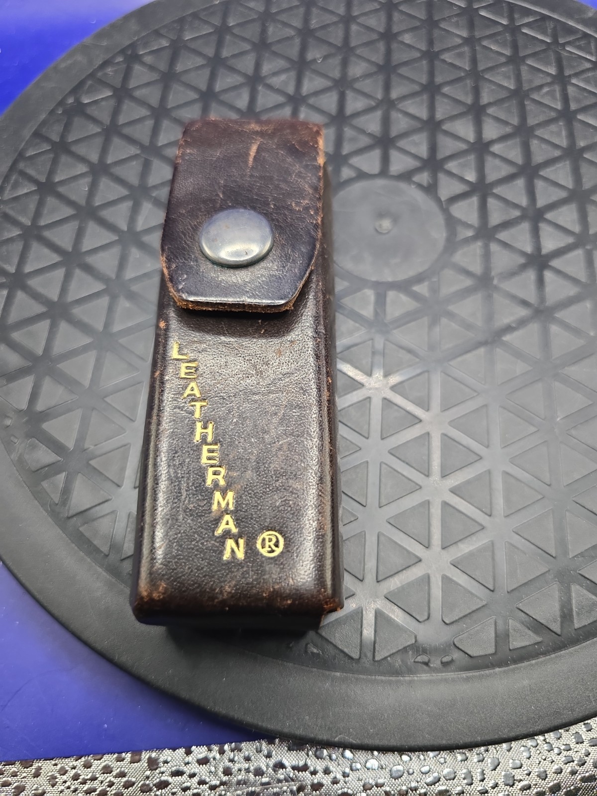 Vintage Leatherman multitool with original case Preowned
