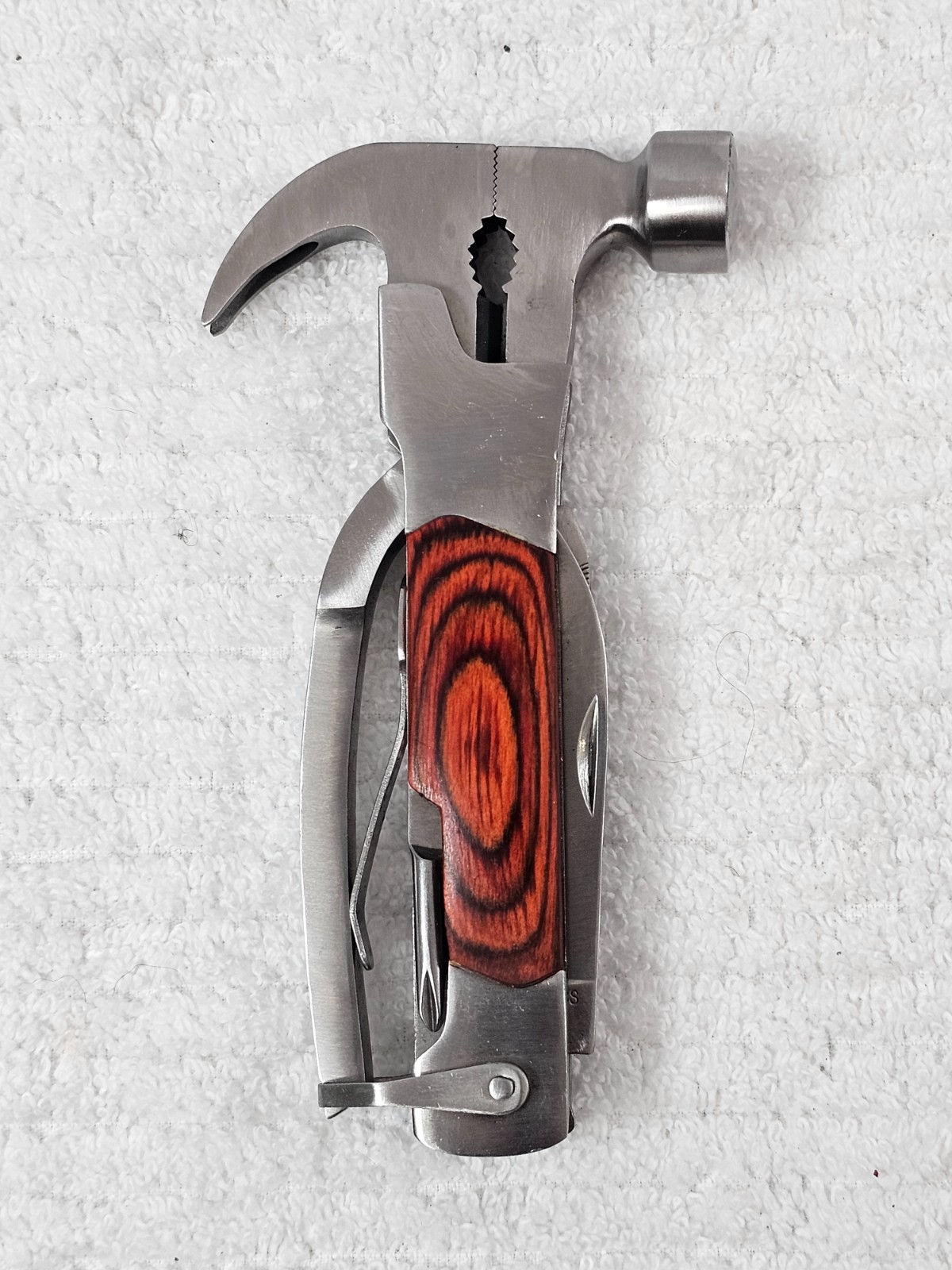 Sheffield 14-in-1 Multi Tool: Hammer Pliers Blade Knife Screwdrivers + More