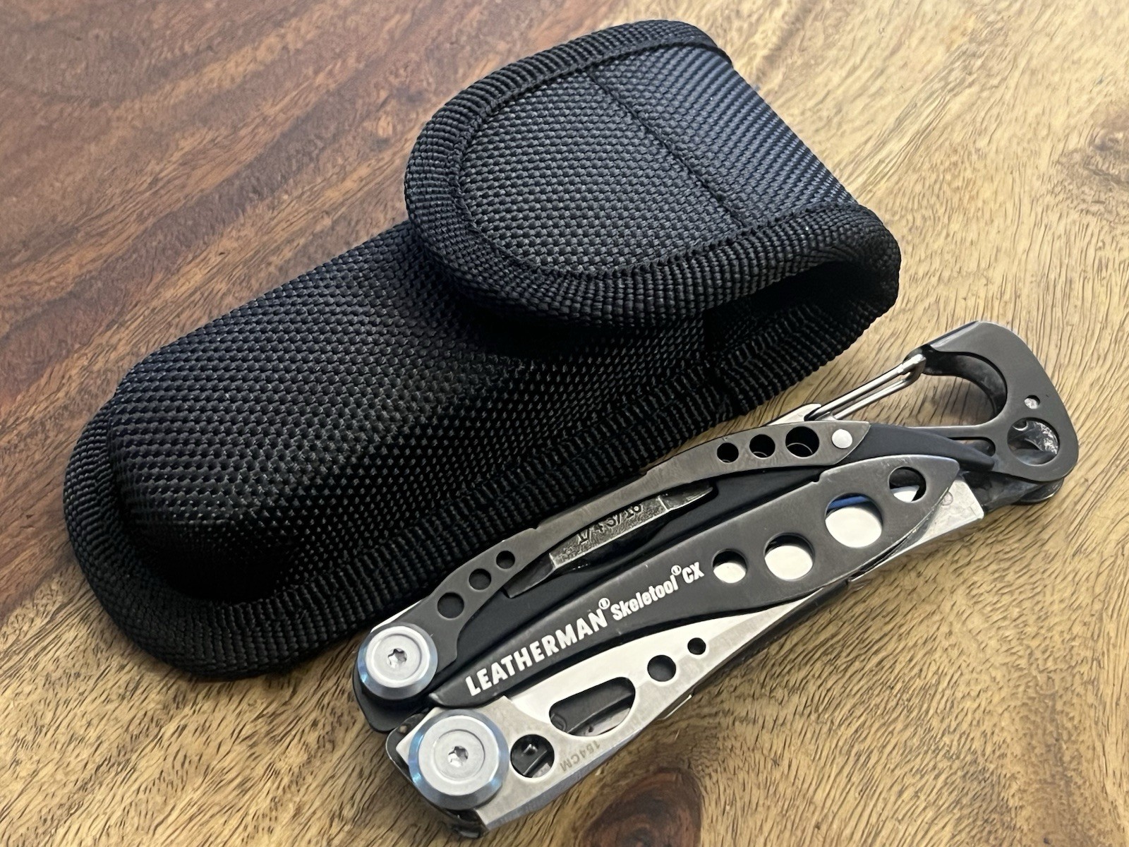 2021 Leatherman Skeletool CX MultiTool 154CM Blade SUPER NICE w/New Nylon Sheath