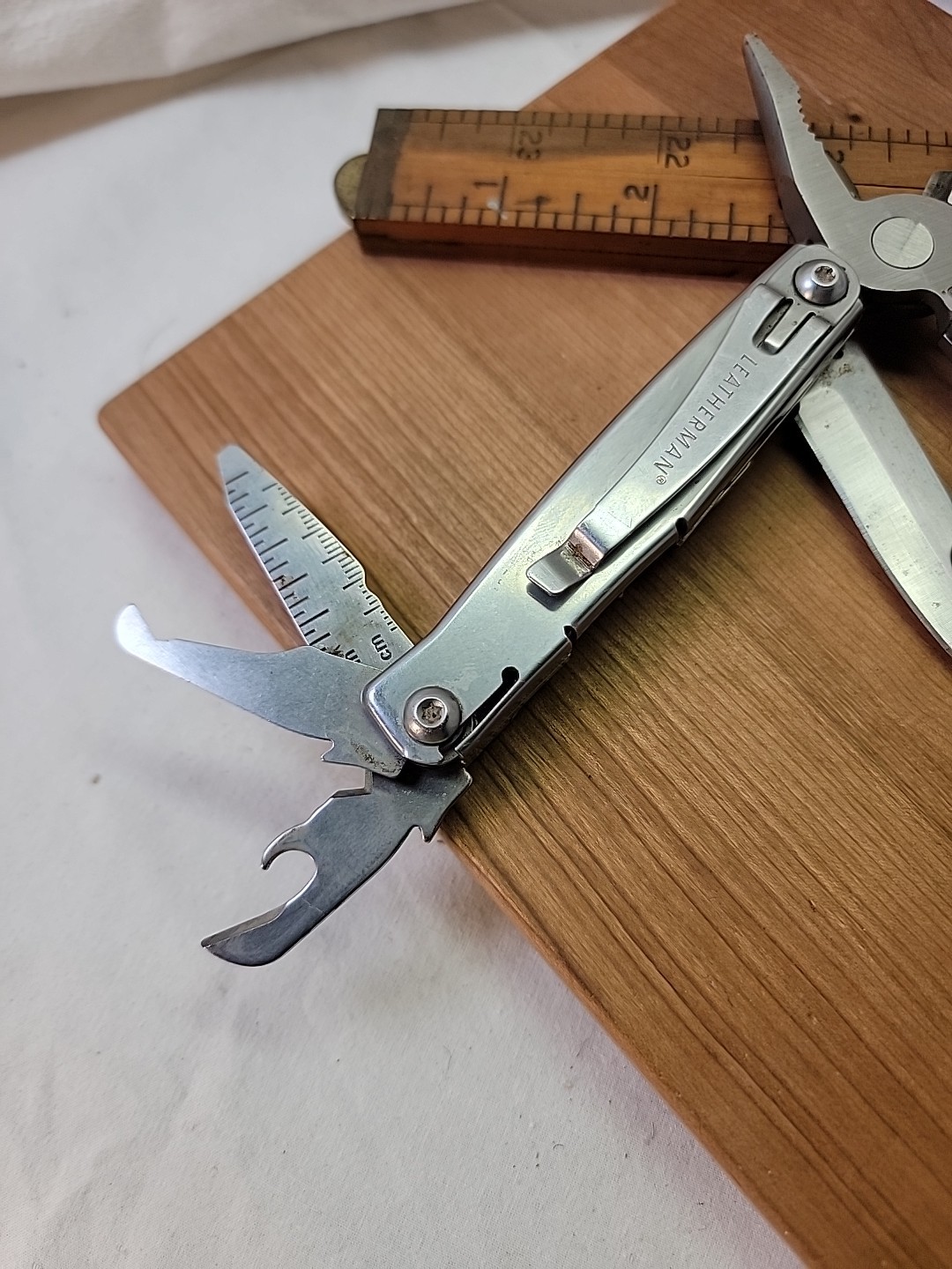 Leatherman Rev Vintage Multi-tool Pocket Knife