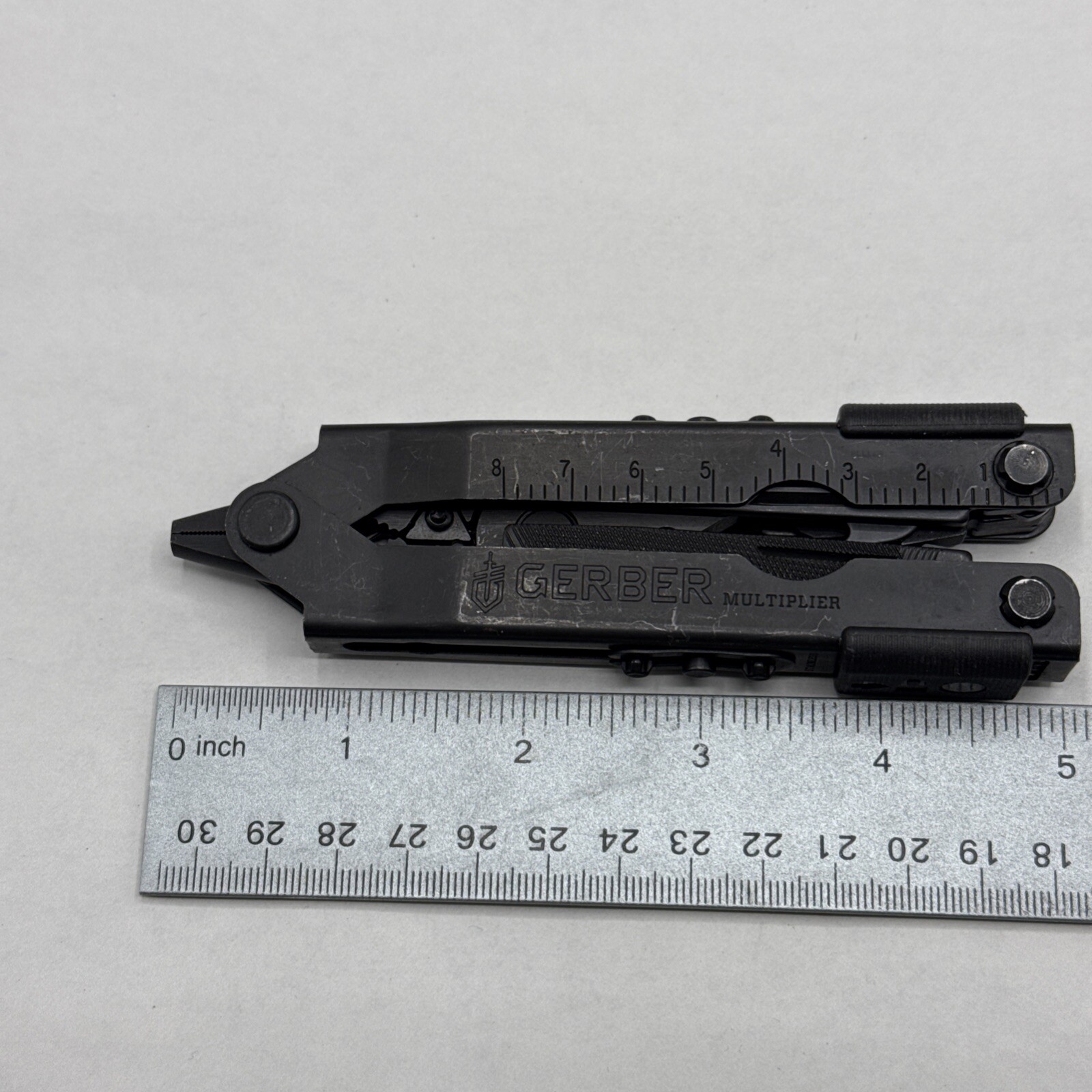 Gerber MP 600, Carbide Cutters, Needlenose – Black