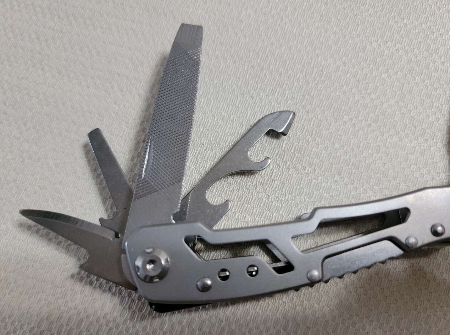 Tool Pliers Multipurpose Folding Navaja/ Pinza/ Destornillador/ Destapador