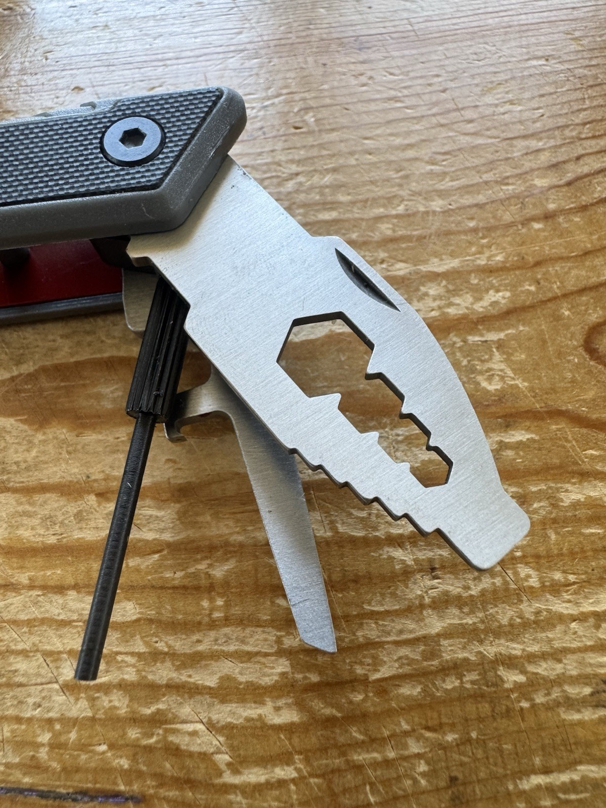 Real Avid Gun Tool Max, 37-in-1 Multitool for Gunsmithing, Includes Pliers, …