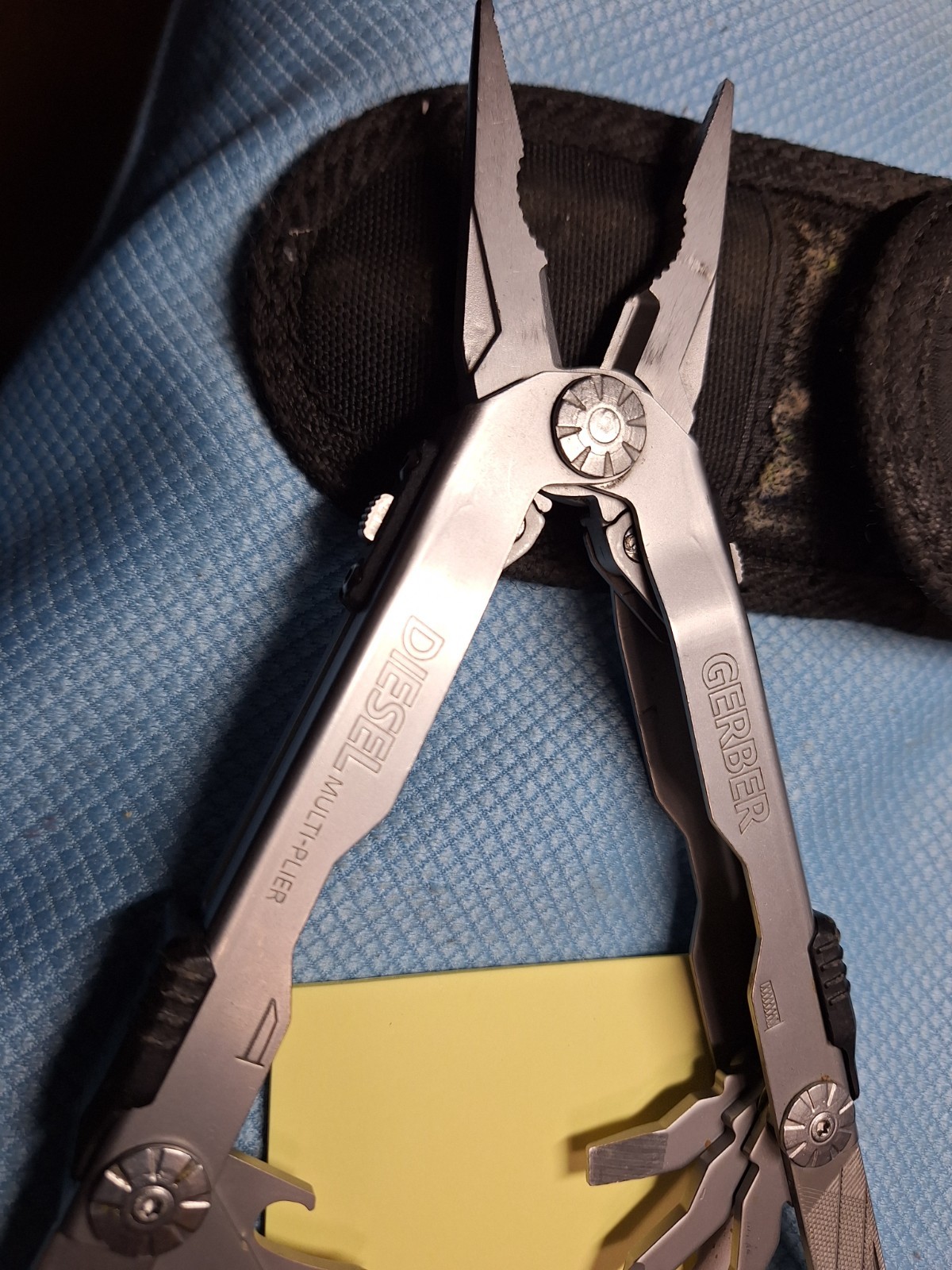 1 SILVER GERBER DIESEL Multi Tool LOC 3056