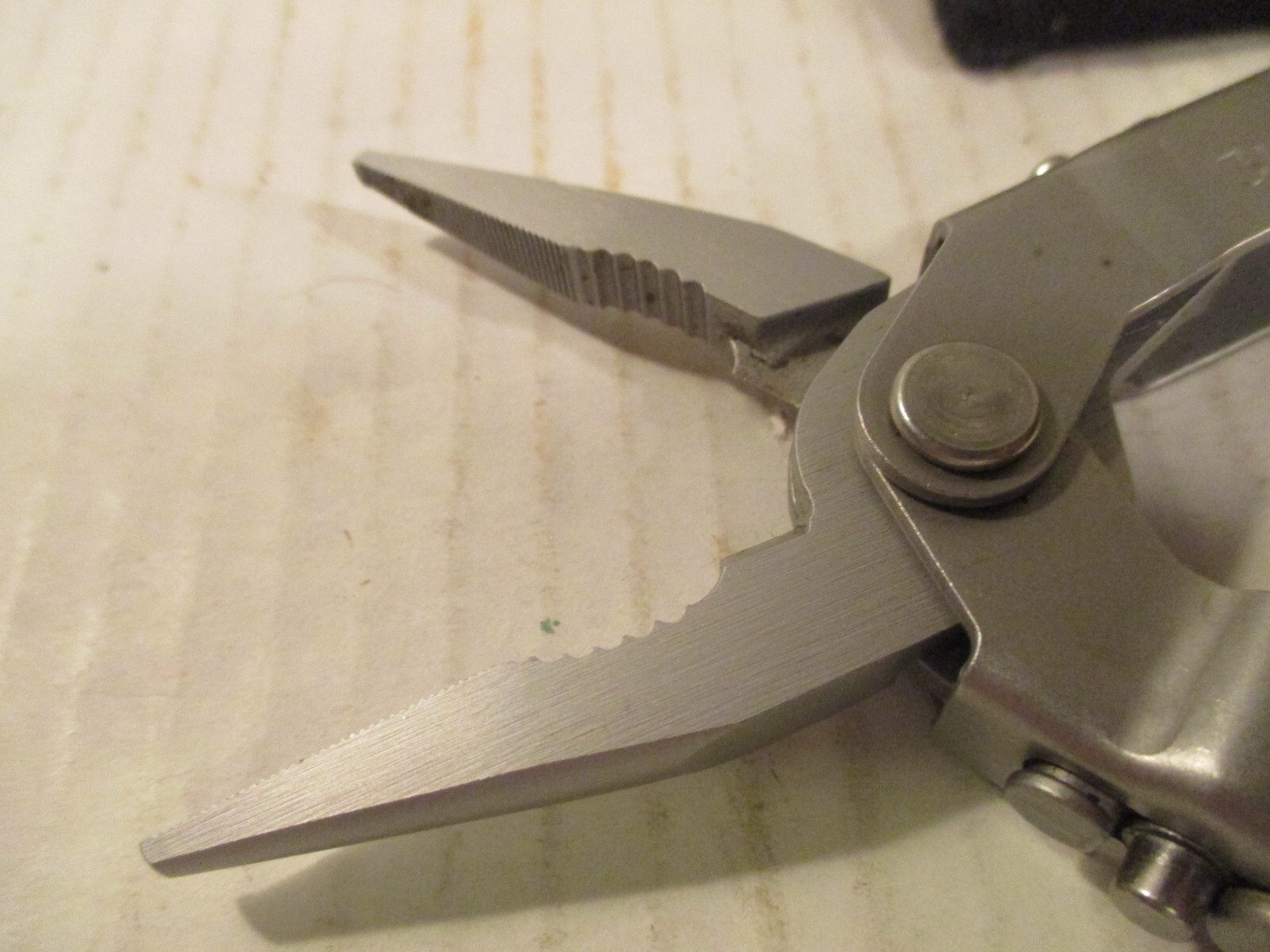 Gerber Legendary Blades USA Multi-Tool w/ Sheath very nice w/pouch