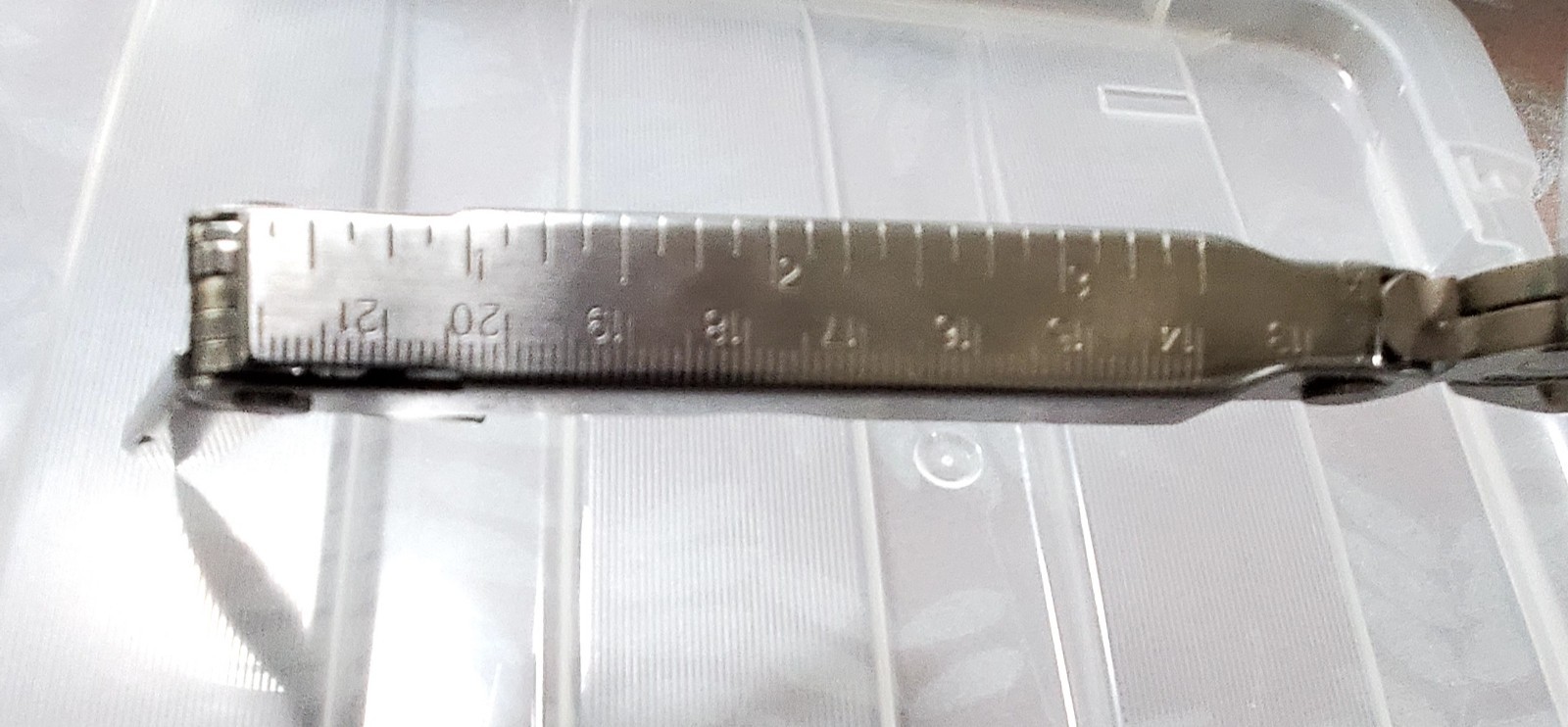LEATHERMAN SUPER TOOL WITH LEATHERMAN SHEATH