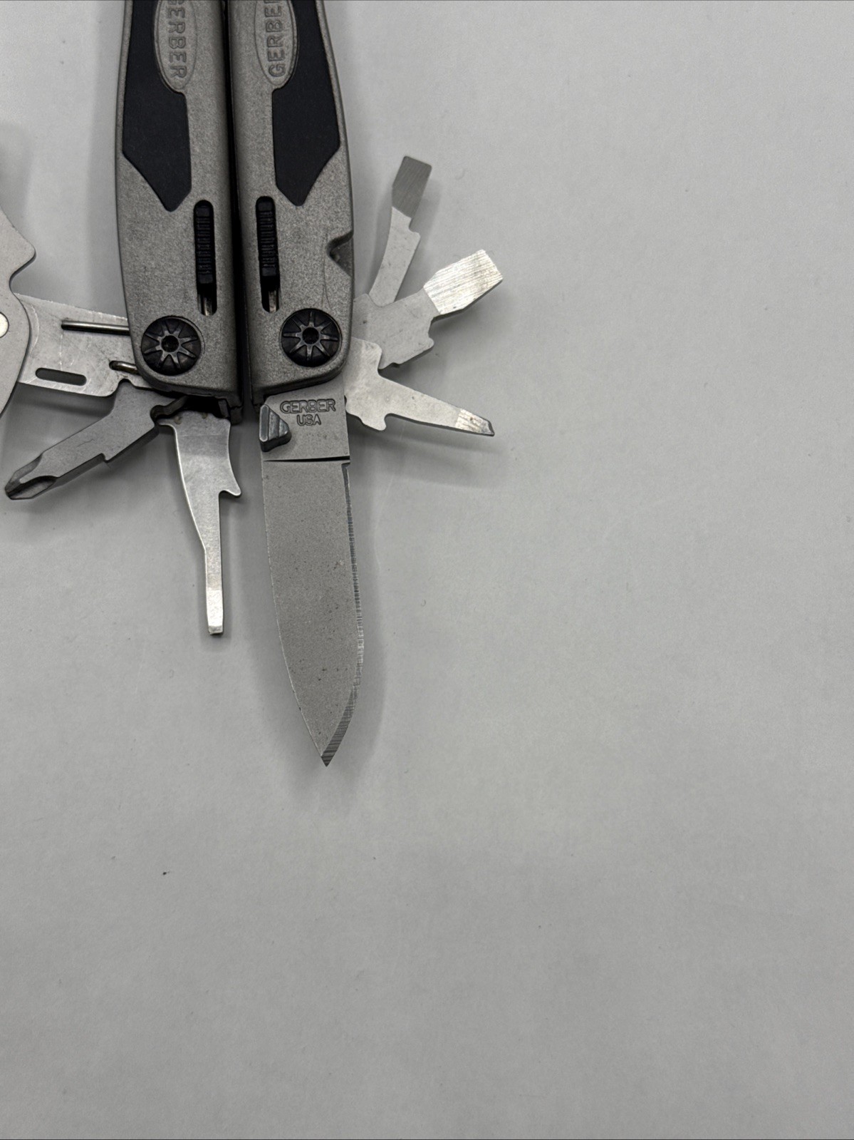 Gerber Multi-Plier 700 Legend with Sheath- Silver