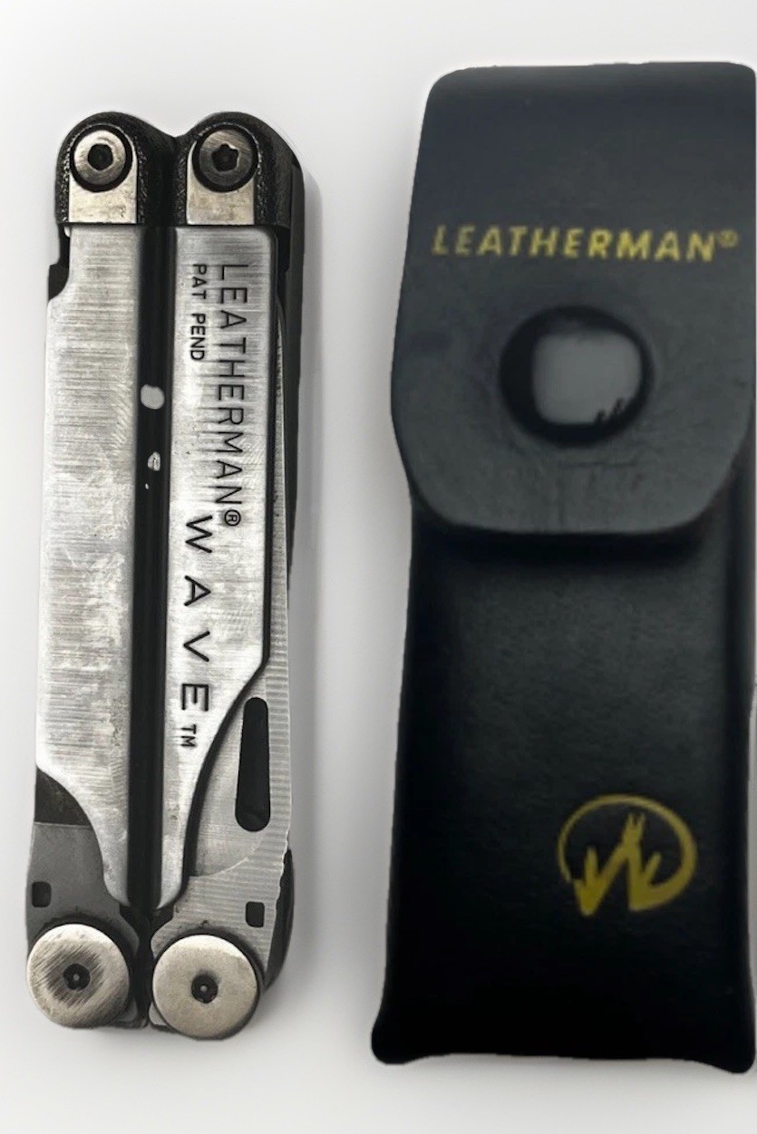 Leatherman Wave Original 20th Anniversary Limited Edition Silver Locking Blade
