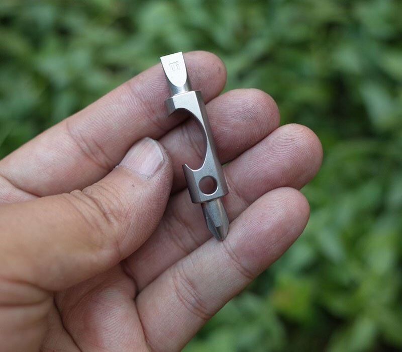 EDC Portable Titanium Multi Tools Bottle Opener Bolt Driver Screwdriver Keychain