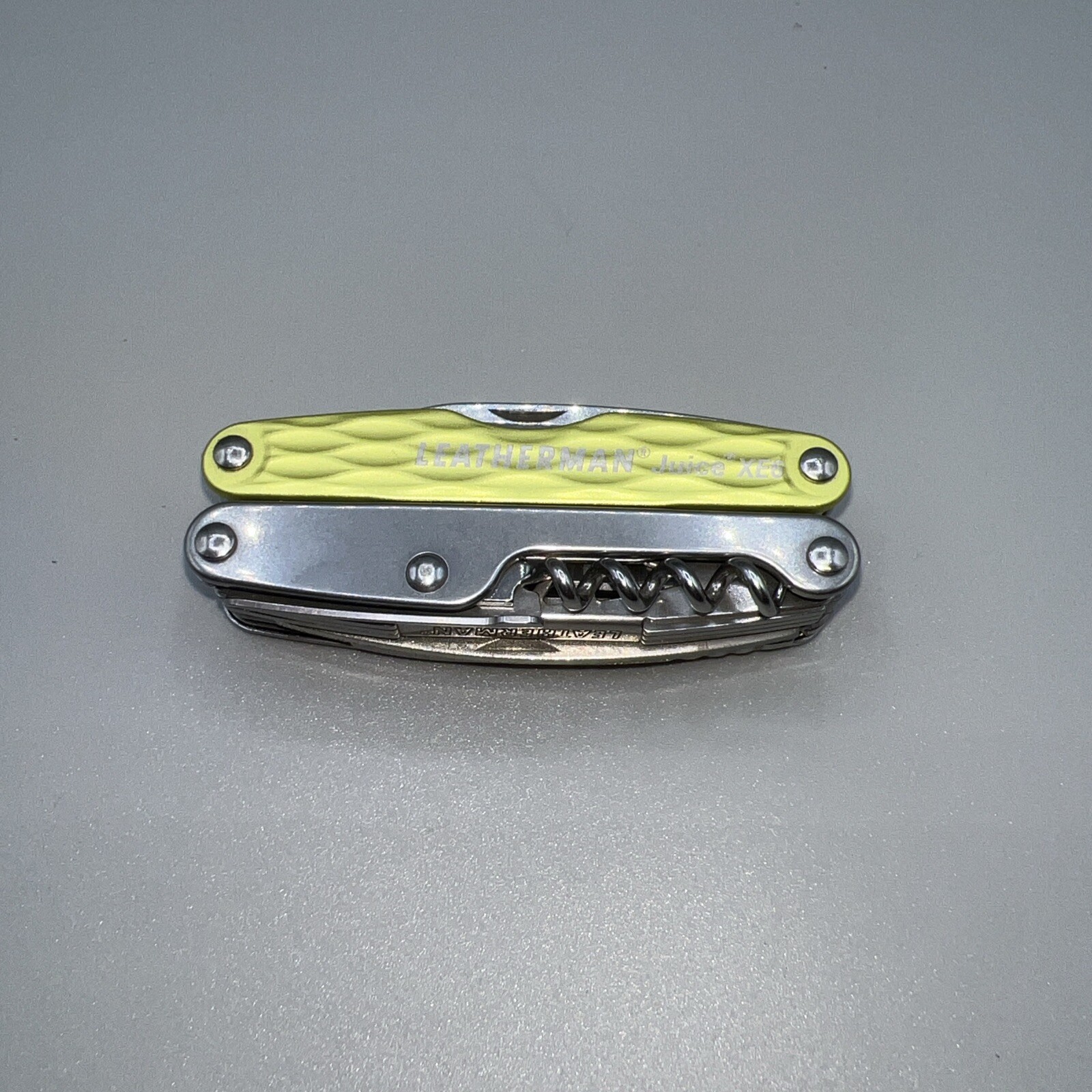 Leatherman Juice XE6 Green Demo Model