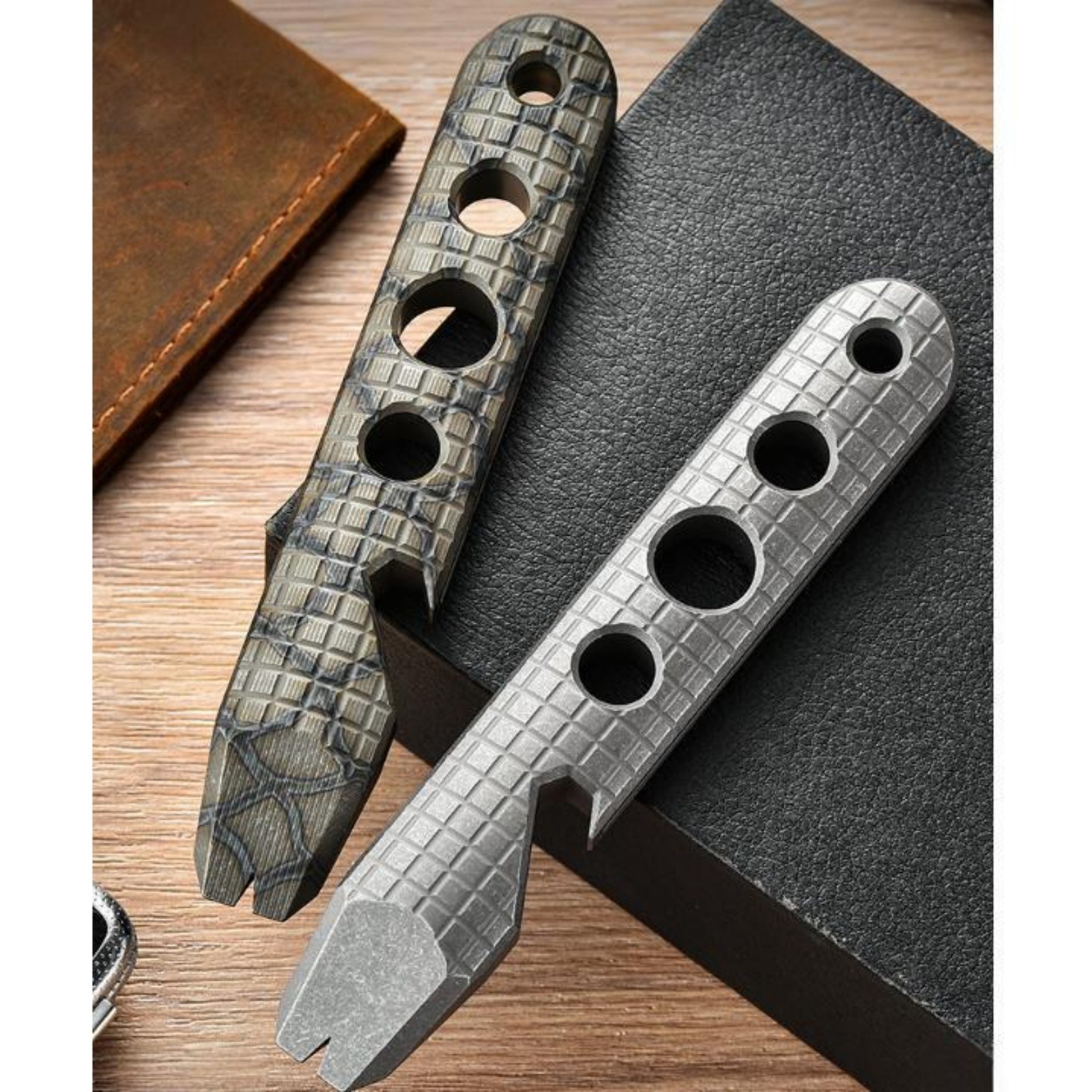 Titanium Alloy Crowbar Wrench Bottle Opener Keychain Outdoor Multi-Tool EDC