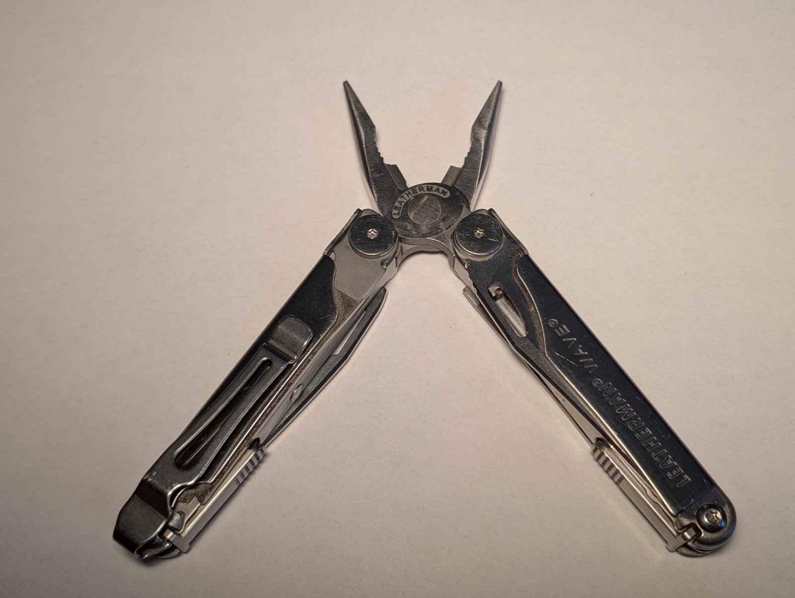 Leatherman Wave Multitool W Sheath and Bits Good Shape See Pics!