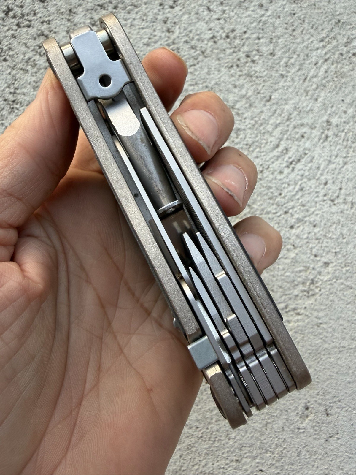 GERBER MULTI PLIER MP800 USA LEGEND FOLDING MULTI TOOL KNIFE 066V GOOD CONDITION