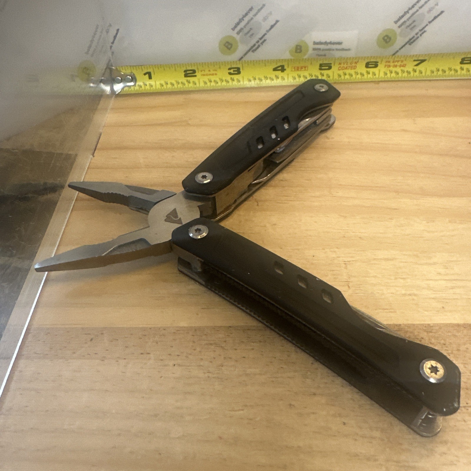 Ozark Trail 17-In-1 Multi Tool Pliers, Wire Cutter, Saw, Knife PLUS.. 4.25” Clos