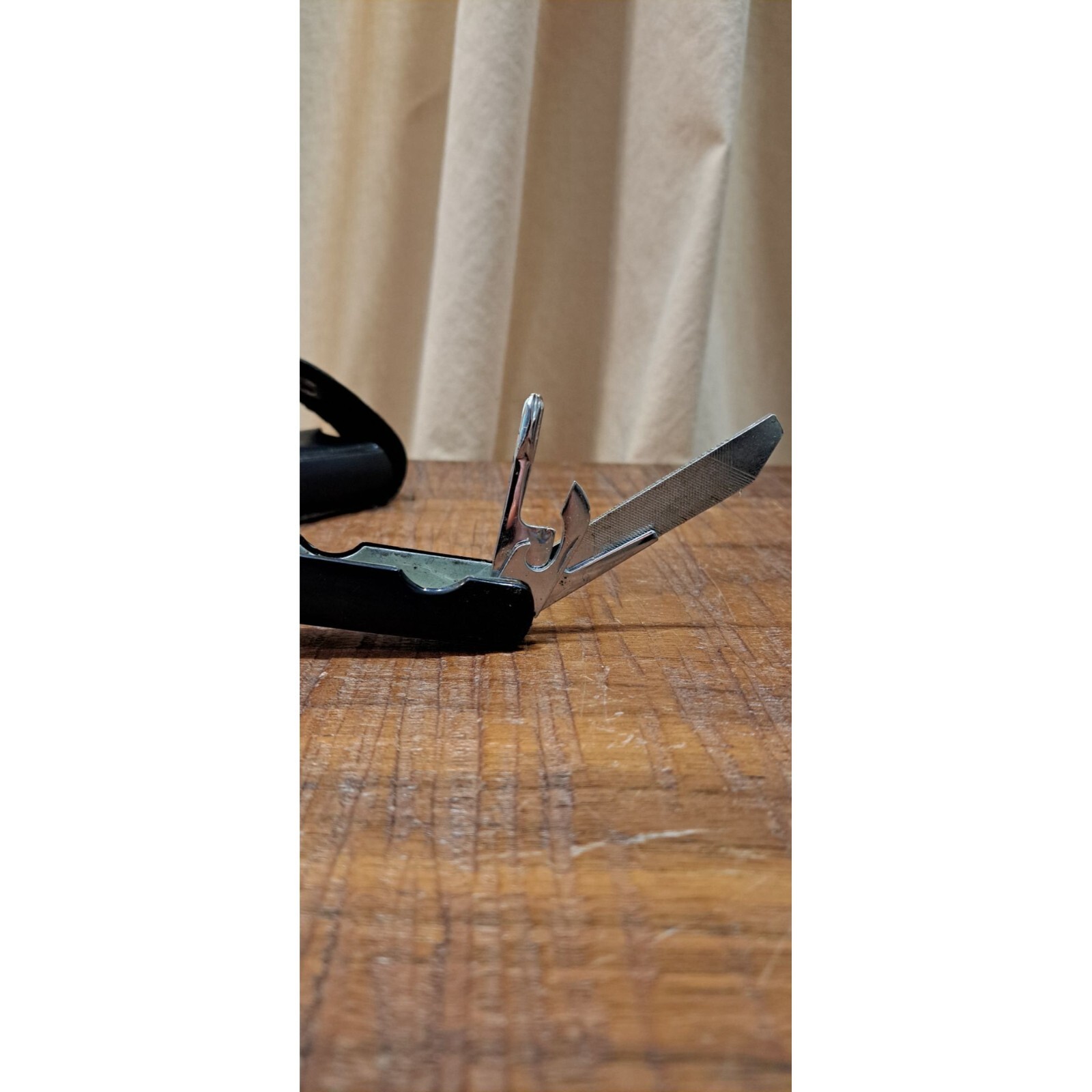 MULTI TOOL PLIER KNIFE WITH LEATHER BELT HOLDER CASE