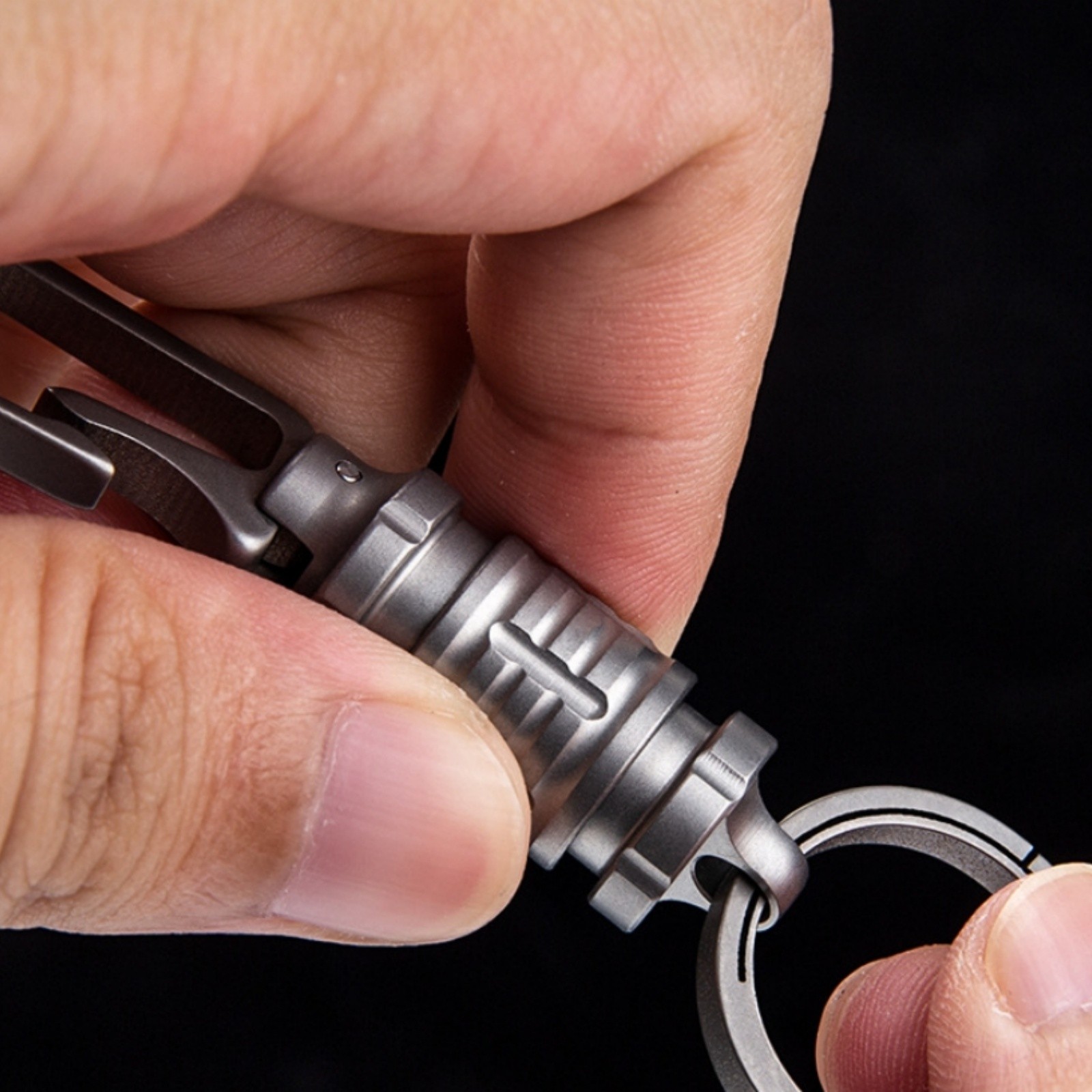 Titanium Alloy Quick Release Keychain Belt Clip Car Key Holder Ring EDC Durable