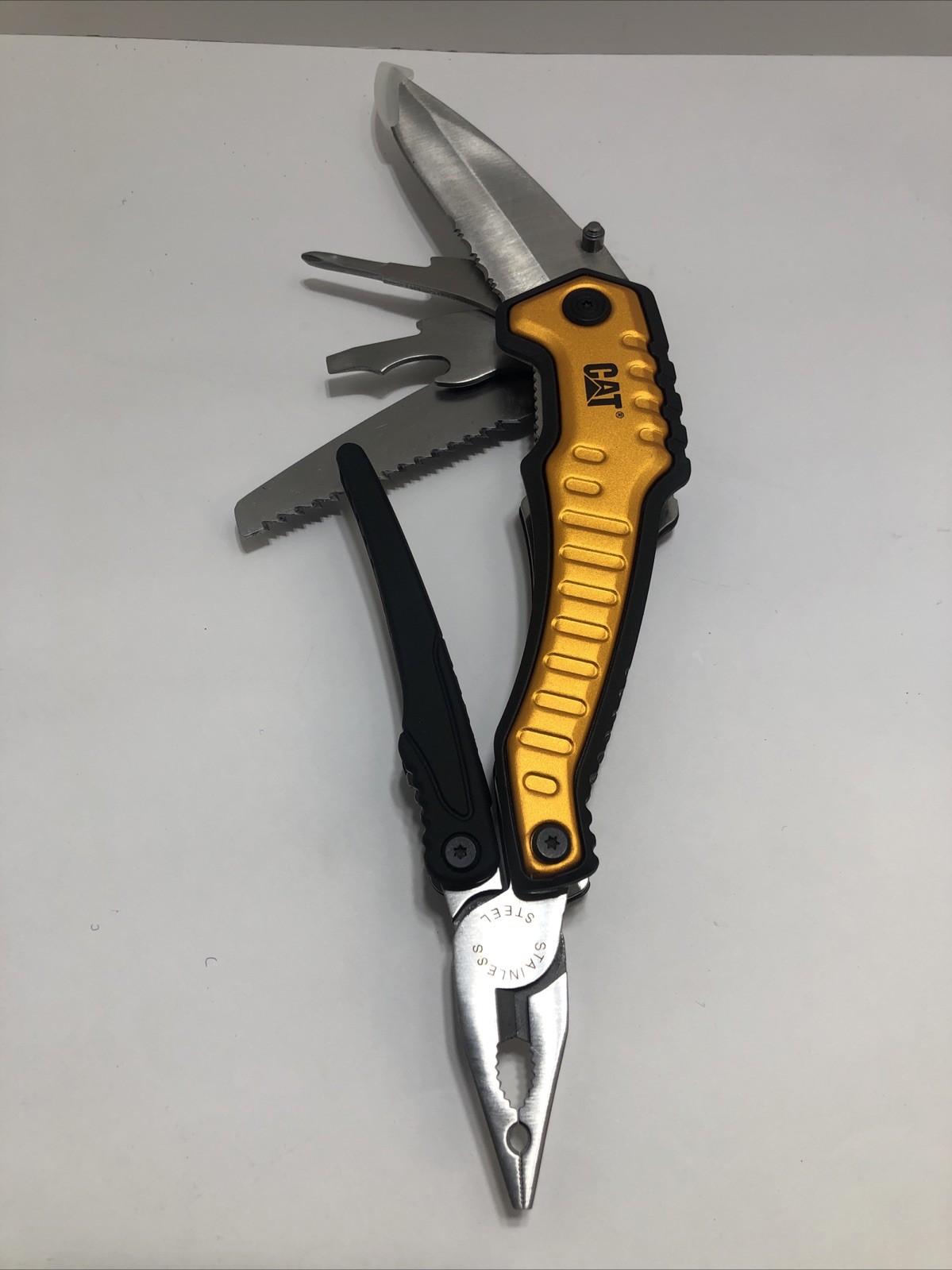 CAT XL 9-in-1 Multi-Tool Set, Stainless Steel Tools with Belt Loop Storage Pouch