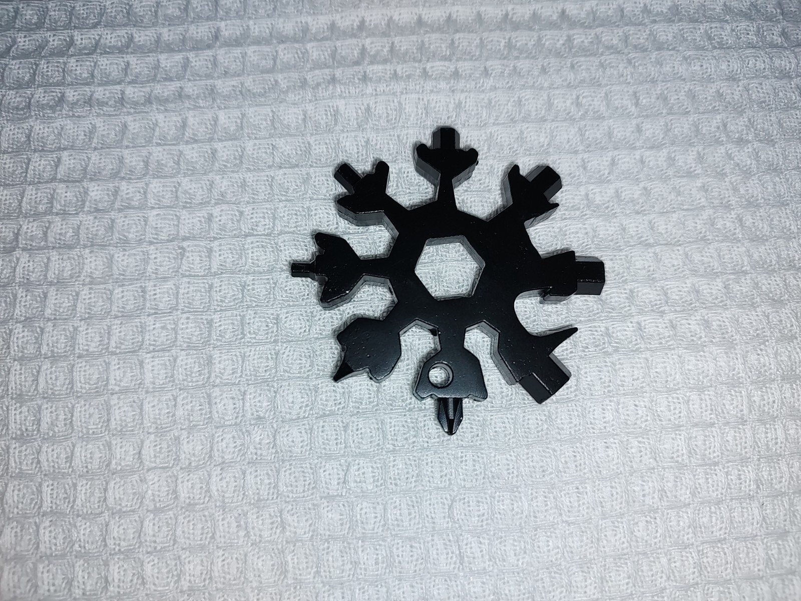 18 In 1 Multi Tool Black Stainless Steel New With Original Packaging & Keyring