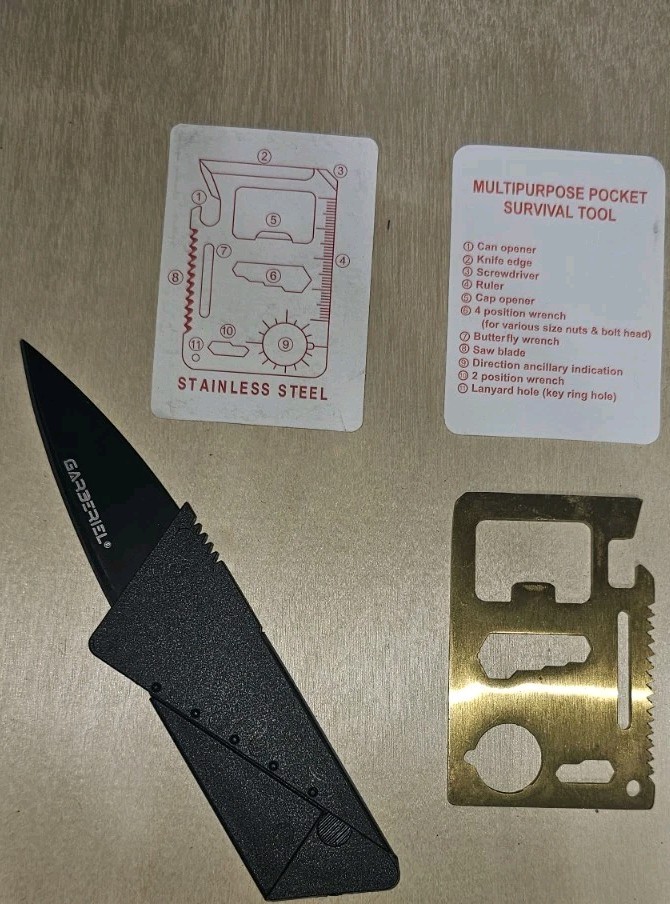 Credit Card Knife And Wallet 11 In 1 Multitool – Black Knife, Gold Multitool Too