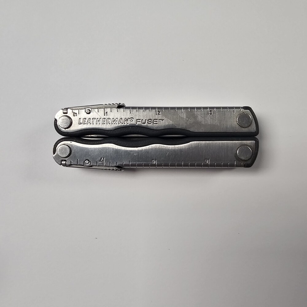 LEATHERMAN FUSE STAINLESS USA MULTI-TOOL