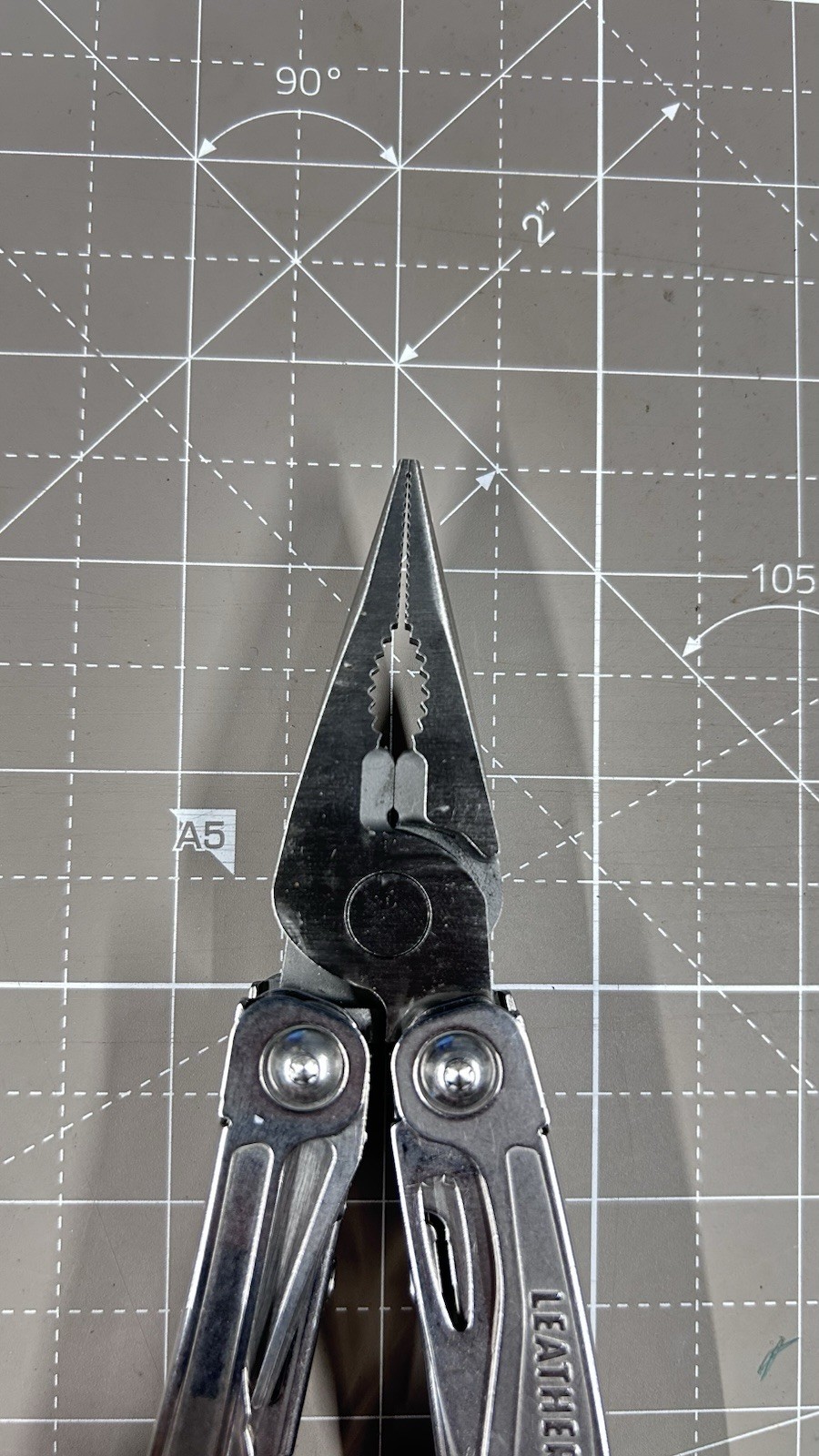 LEATHERMAN Wingman 14 in 1 Multitool W/ Spring-Action Pliers & Scissors Silver
