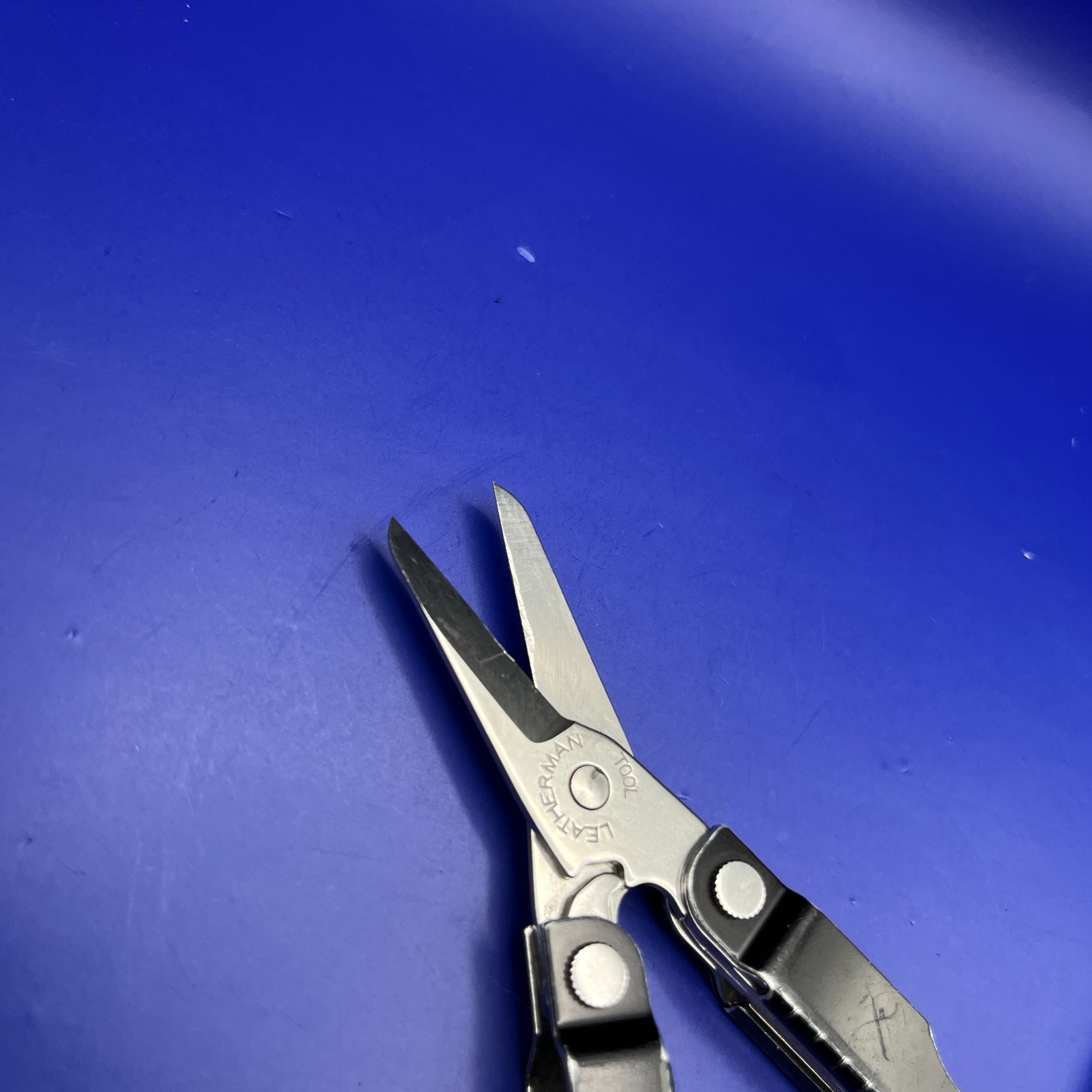 Leatherman Micra Multi-Tool Knife, Scissors- Black