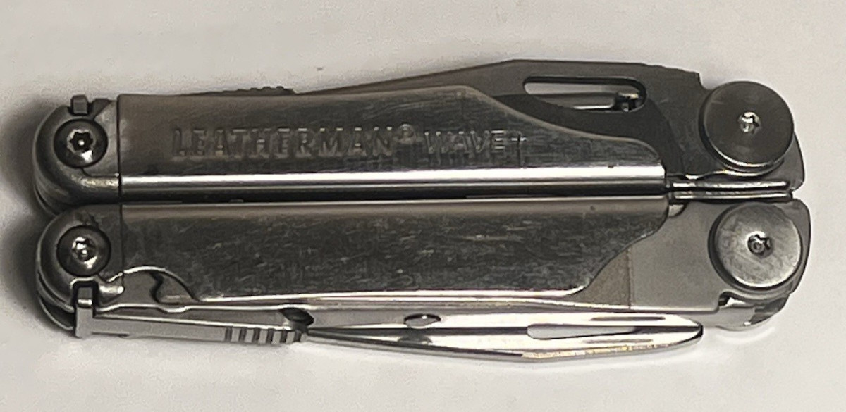 LEATHERMAN Wave + Plus Multi-Tool Pliers 18 In 1 Silver EXCELLENT CONDITION
