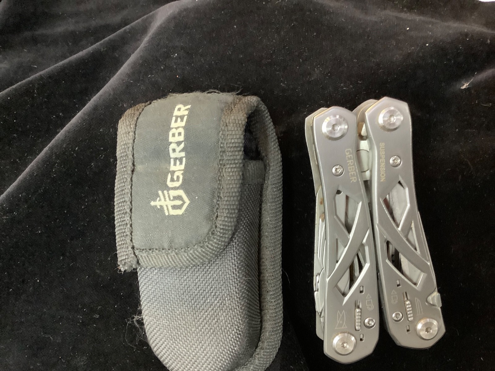 MULTI-TOOL, GERBER SUSPENSION, USED WITH CASE