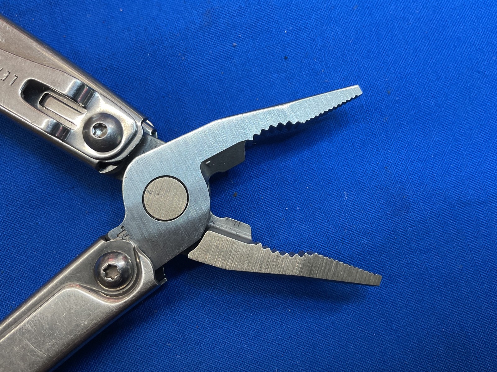 Leatherman Rev Multi-Tool Knife Plier 2023 Date Code