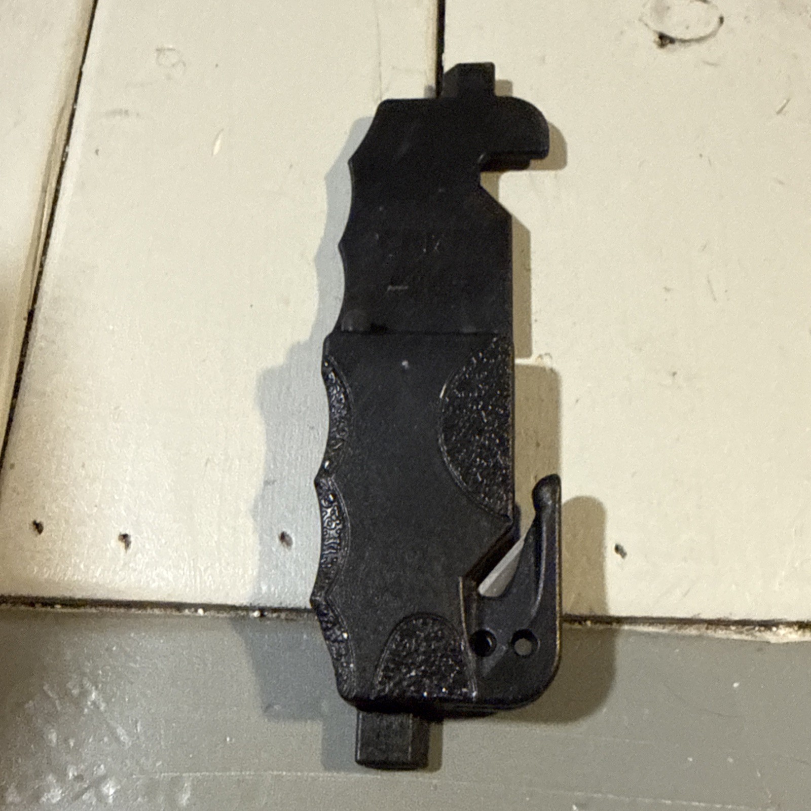 CRKT Exitool Emergency Seatbelt Cutter And Window Breaker Compact Survival Tool