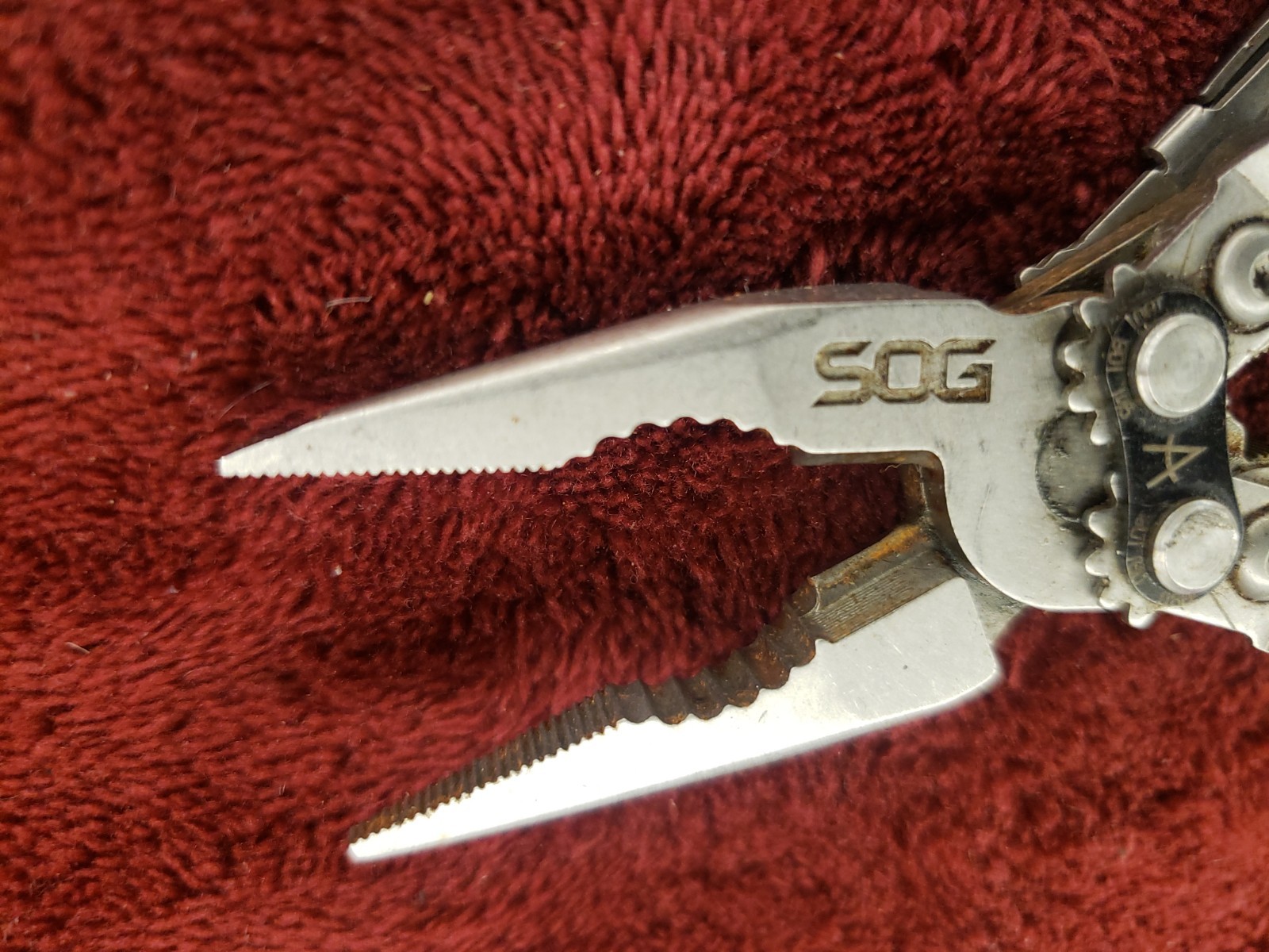 SOG PL1001-CP Stonewash PowerLitre Multi-Tool w/17 Tools corkscrew