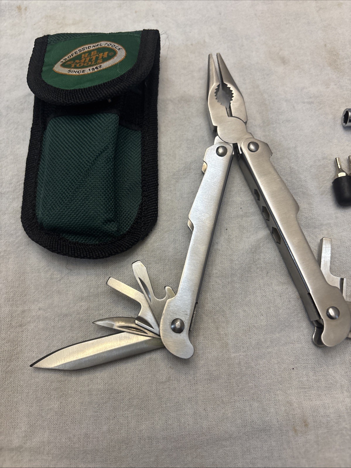 H.B. Smith Tools Multi Function Tool Set Multi-Tool With Nylon Belt Case