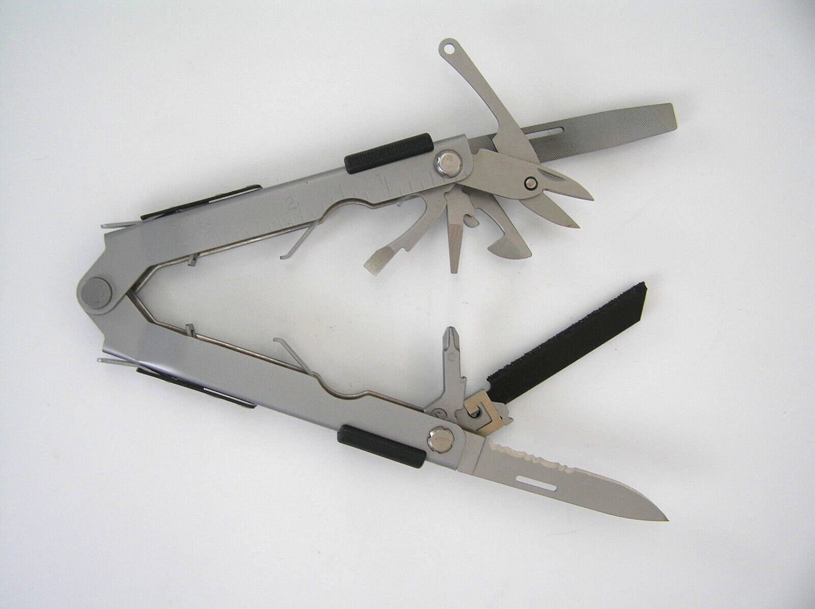 Gerber Evolution MP650 MILITARY VERSION Multi Plier Tool w FOUR Heads