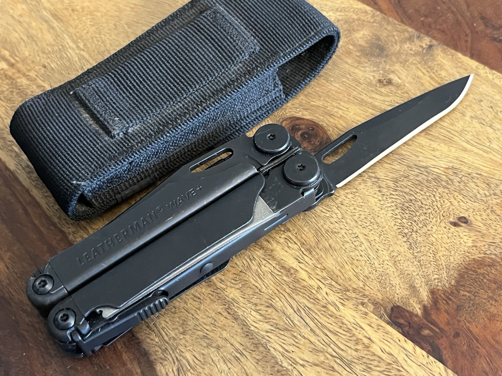 2025 Leatherman Wave Plus Black Oxide Multi-Tool EXCELLENT!!! w/Beautiful Sheath