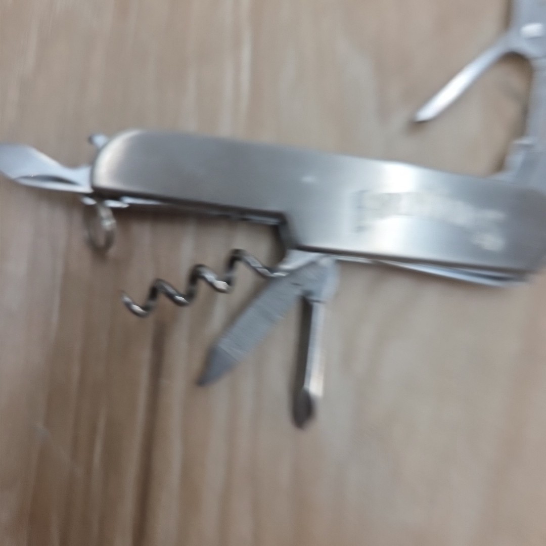 Early Times Whiskey Multi-Tool Utility Pocket Knife (R7-25)