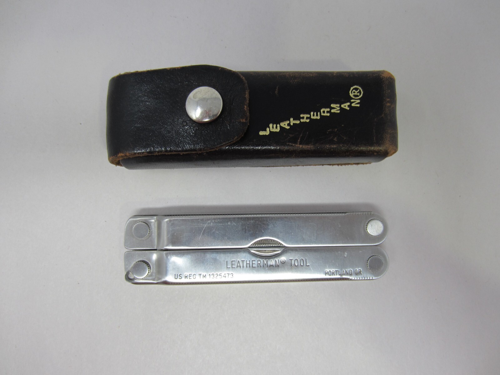 Vintage USA Stamped Leatherman PST Multi-tool 05-94 W/ Brown Leather Case