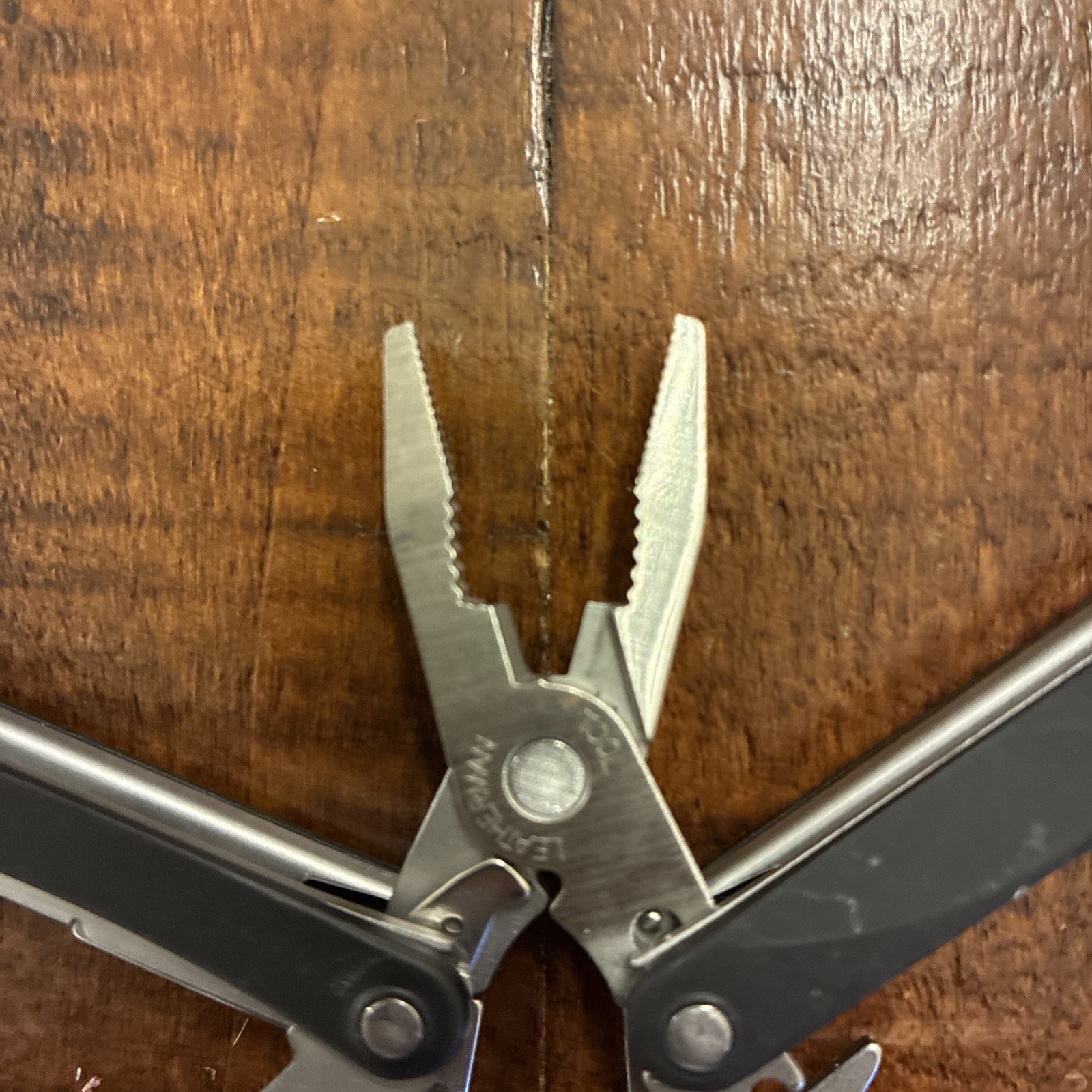 Leatherman Squirt PS4 Multi Tool, Knife, Pliers – Black – Excellent