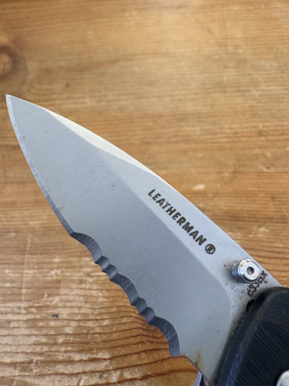 Leatherman Crater C33BX Knife / Multitool – Reversible Bit