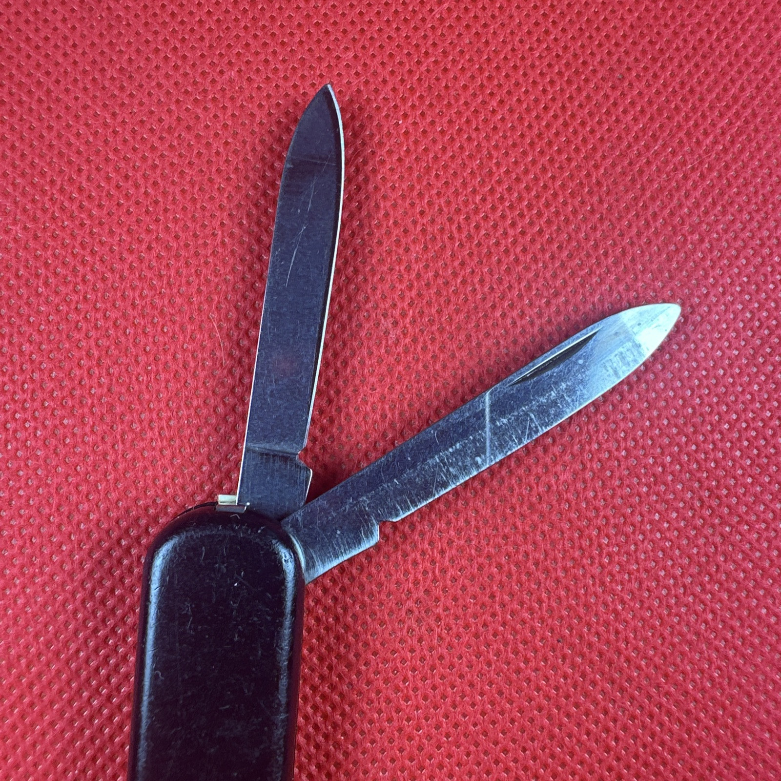 Black L.L. Bean Wenger Esquire Swiss Army Knife 65mm 6 Tool Keychain