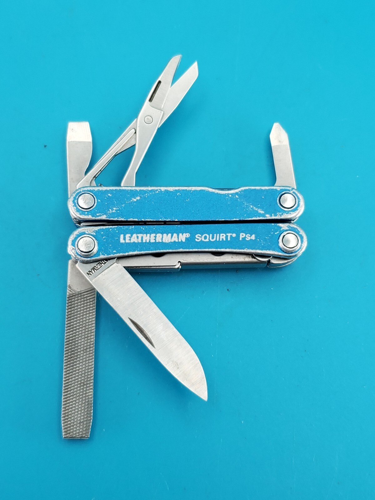 Leatherman SQUIRT PS4 Multi-Tool With Pliers Scissors Knife BLUE!